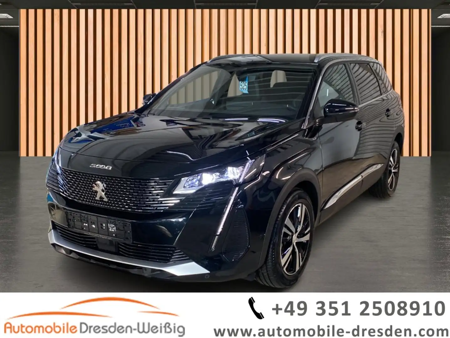 Peugeot 5008 GT Facelift*Navi*ACC*Kamera*7Sitze* Černá - 1