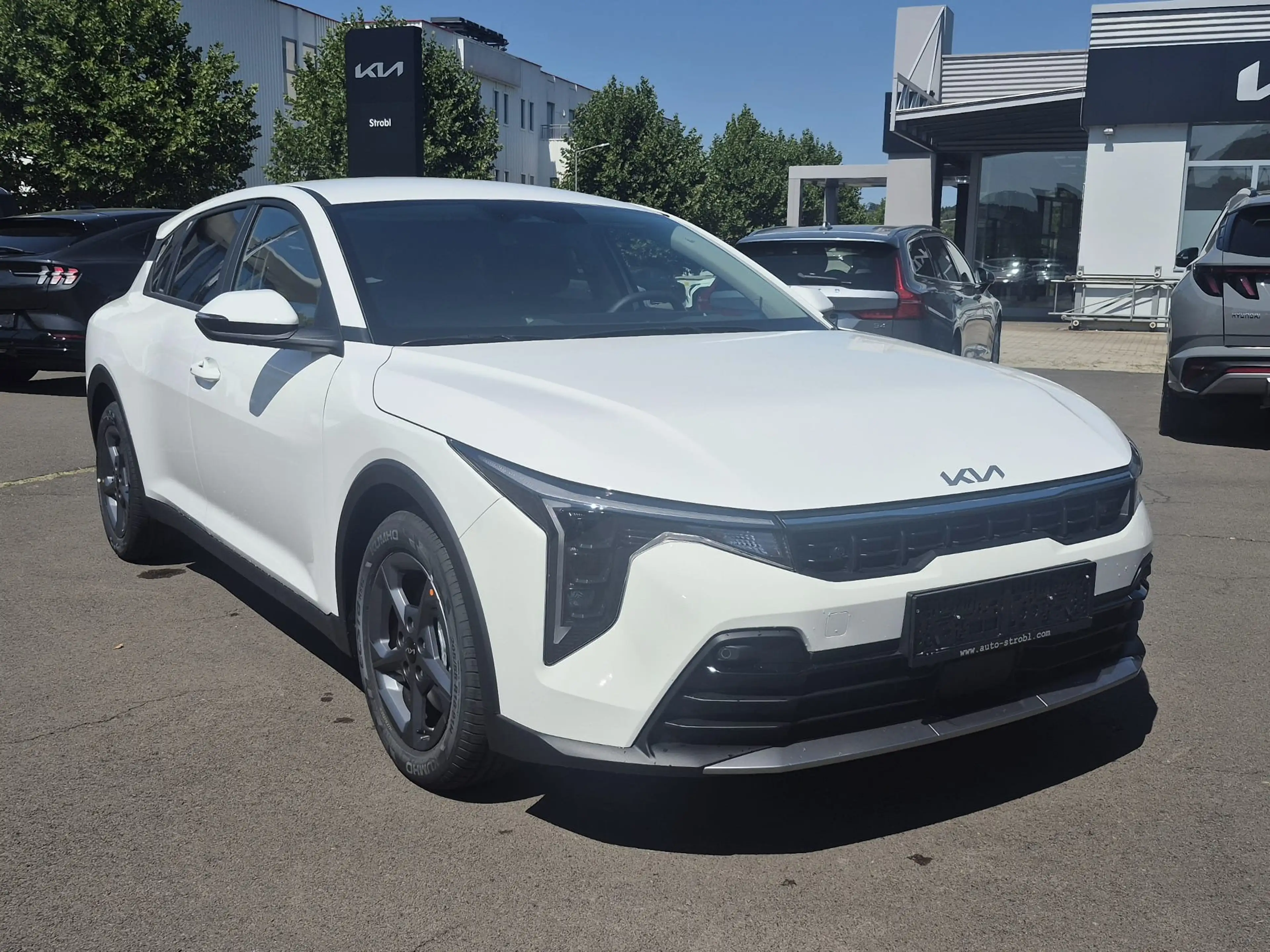 Kia K4 1,0 TGDI 48V Silber *Automatik* LP: 31.690