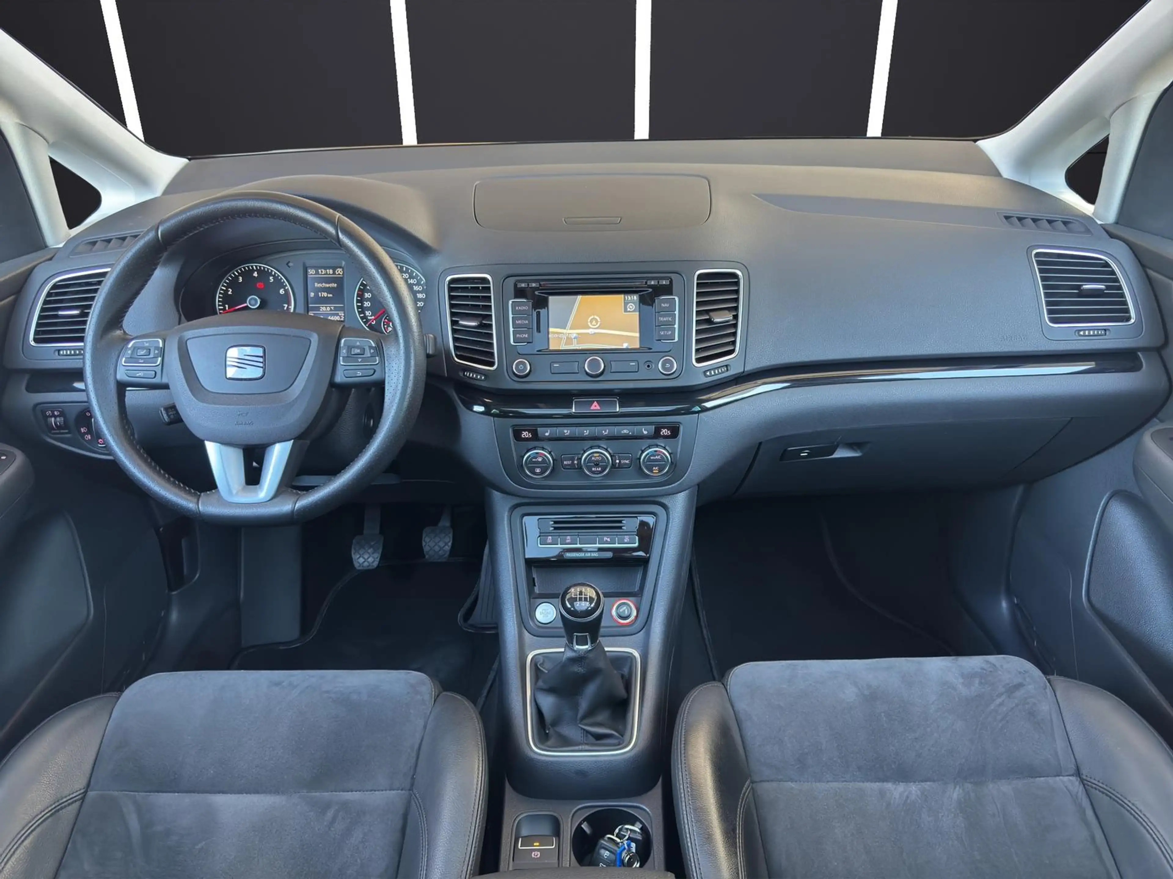 SEAT Alhambra I-Tech 1.4 TSI 1.Hand*Navi*Leder*SHZ*PDC — photo 8