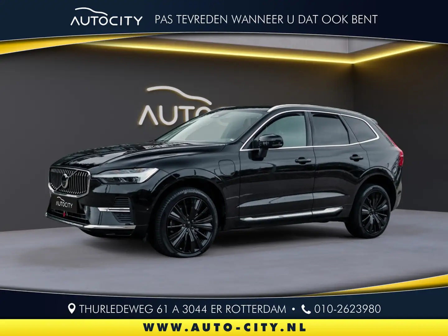 Volvo XC60 2.0 T8 AWD Inscription l Pano l Leder l 360 l HUD Schwarz - 1