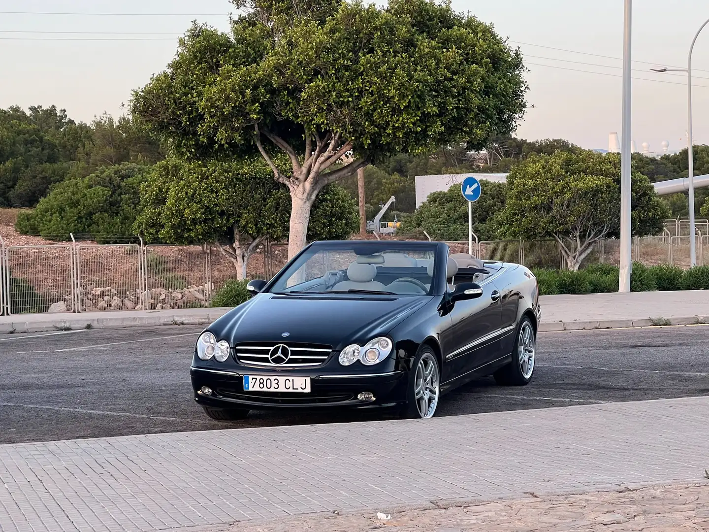 Mercedes-Benz CLK 200 Cabrio K Elegance Negro - 1