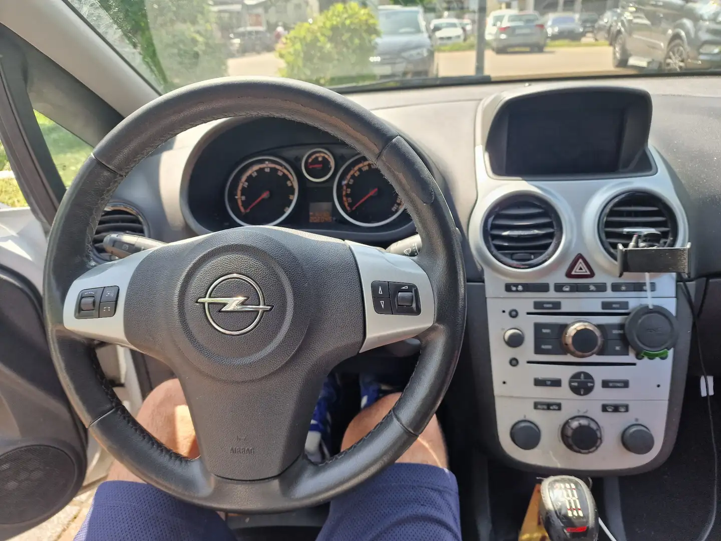 Opel Corsa 1.6 Turbo GSi - 1