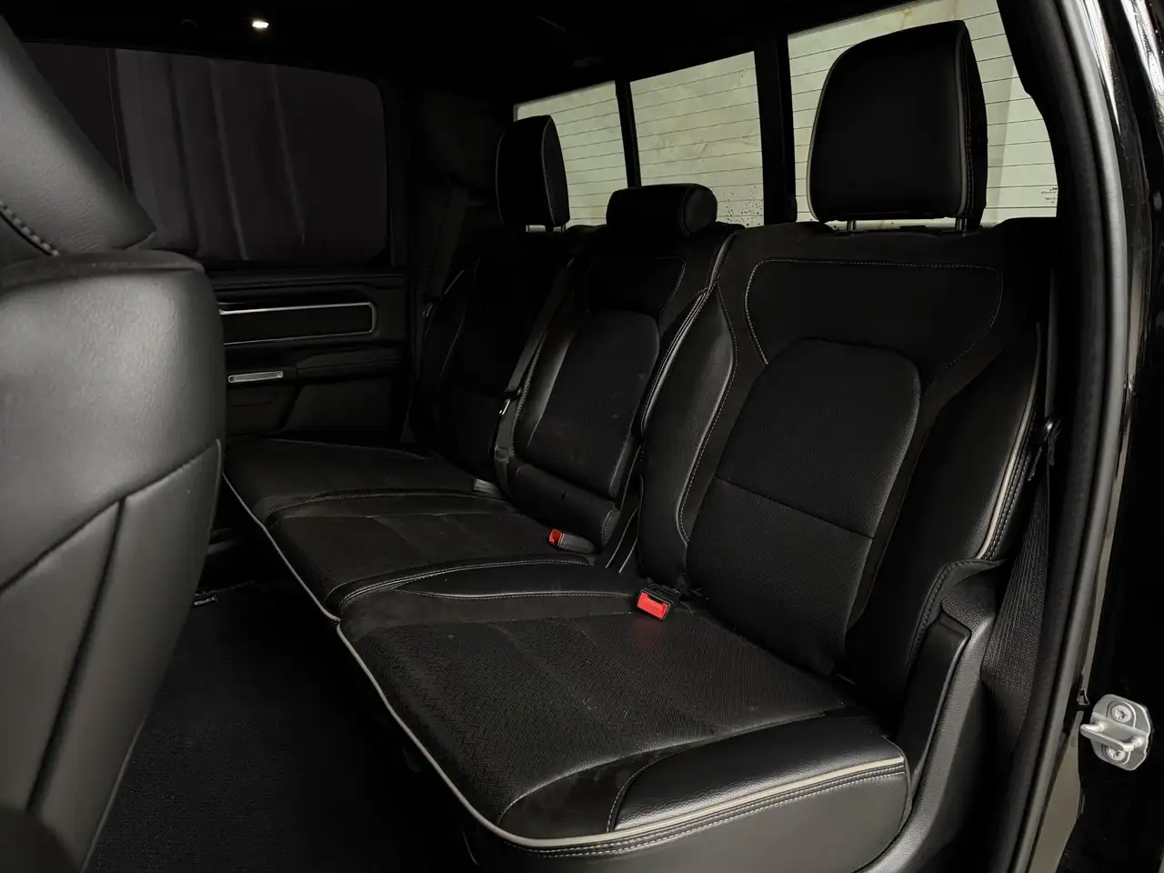 Dodge RAM 2021 — фото 10