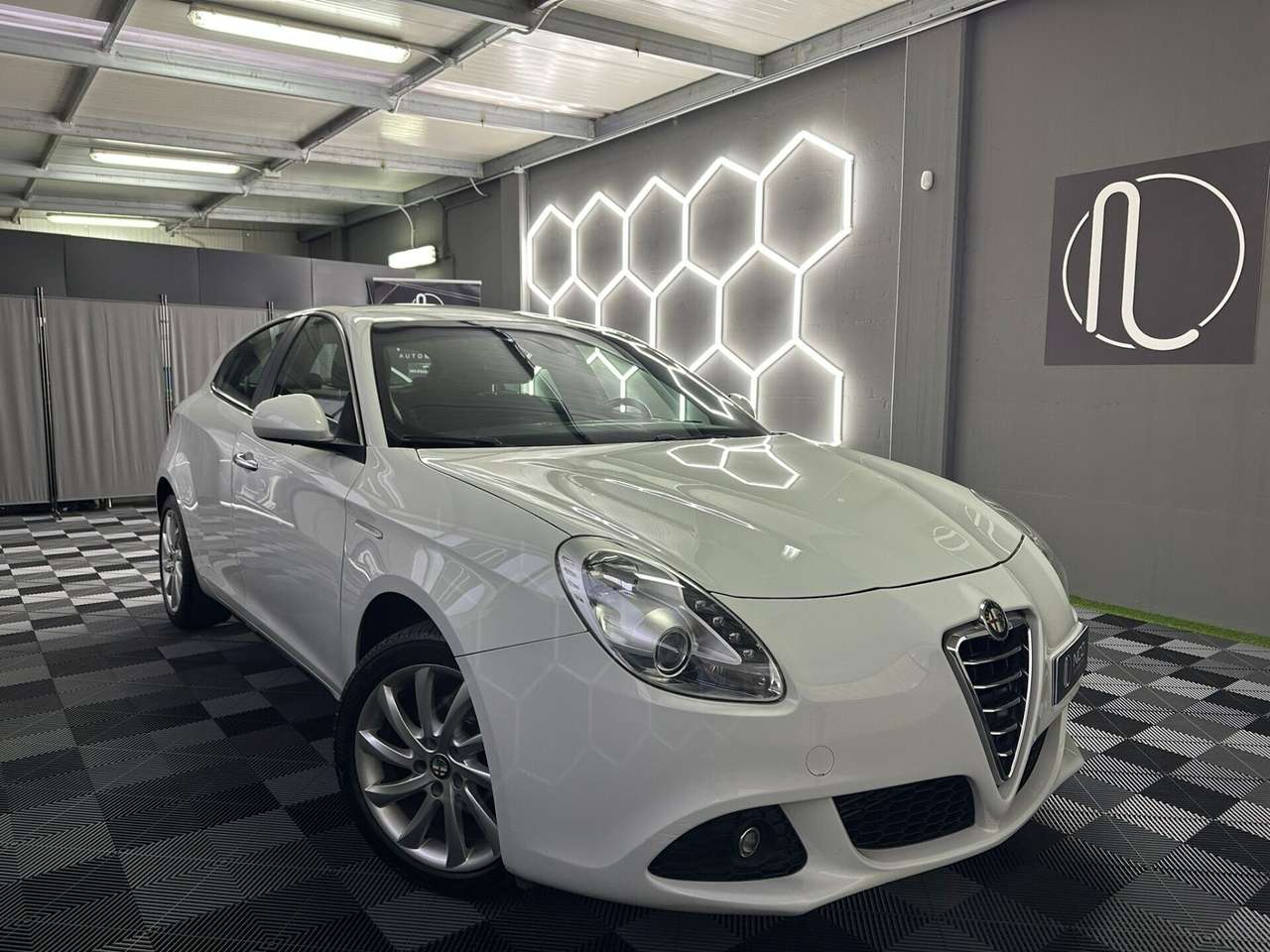 Alfa Romeo Giulietta Giulietta 1.6 JTDm-2 105 CV Distinctive
