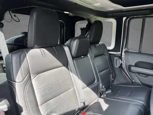Jeep Wrangler view 8