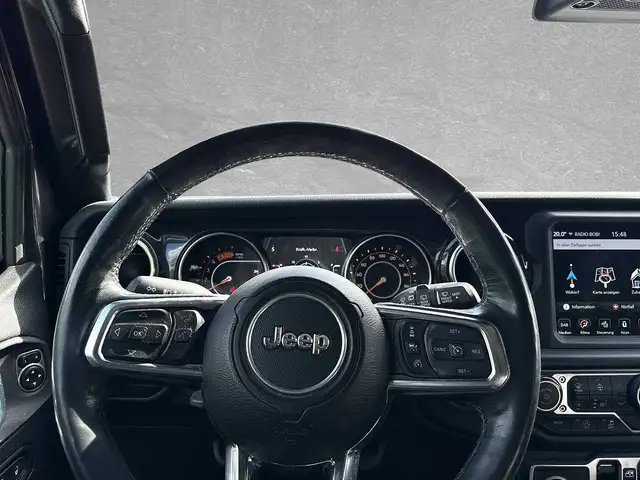 Jeep Wrangler view 11