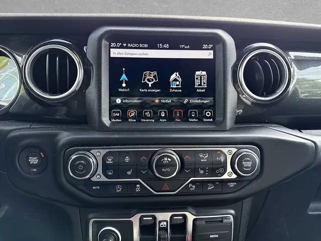 Jeep Wrangler view 12