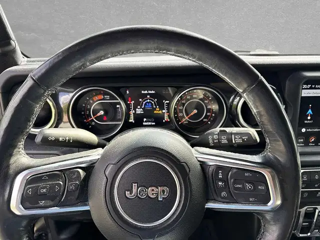 Jeep Wrangler view 14