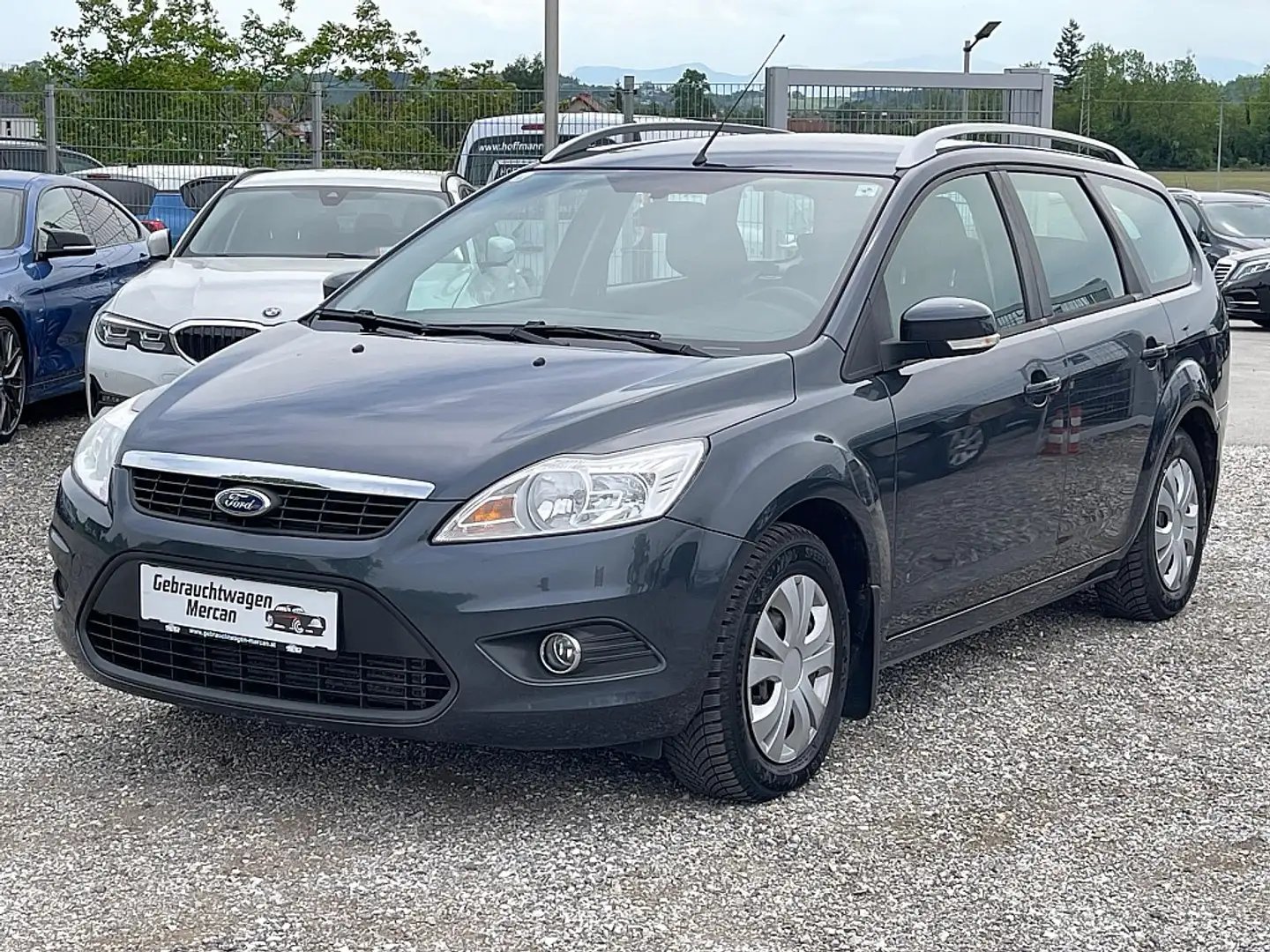 Ford Focus Traveller Ecosport 1,6 TDCi DPF Grau - 1