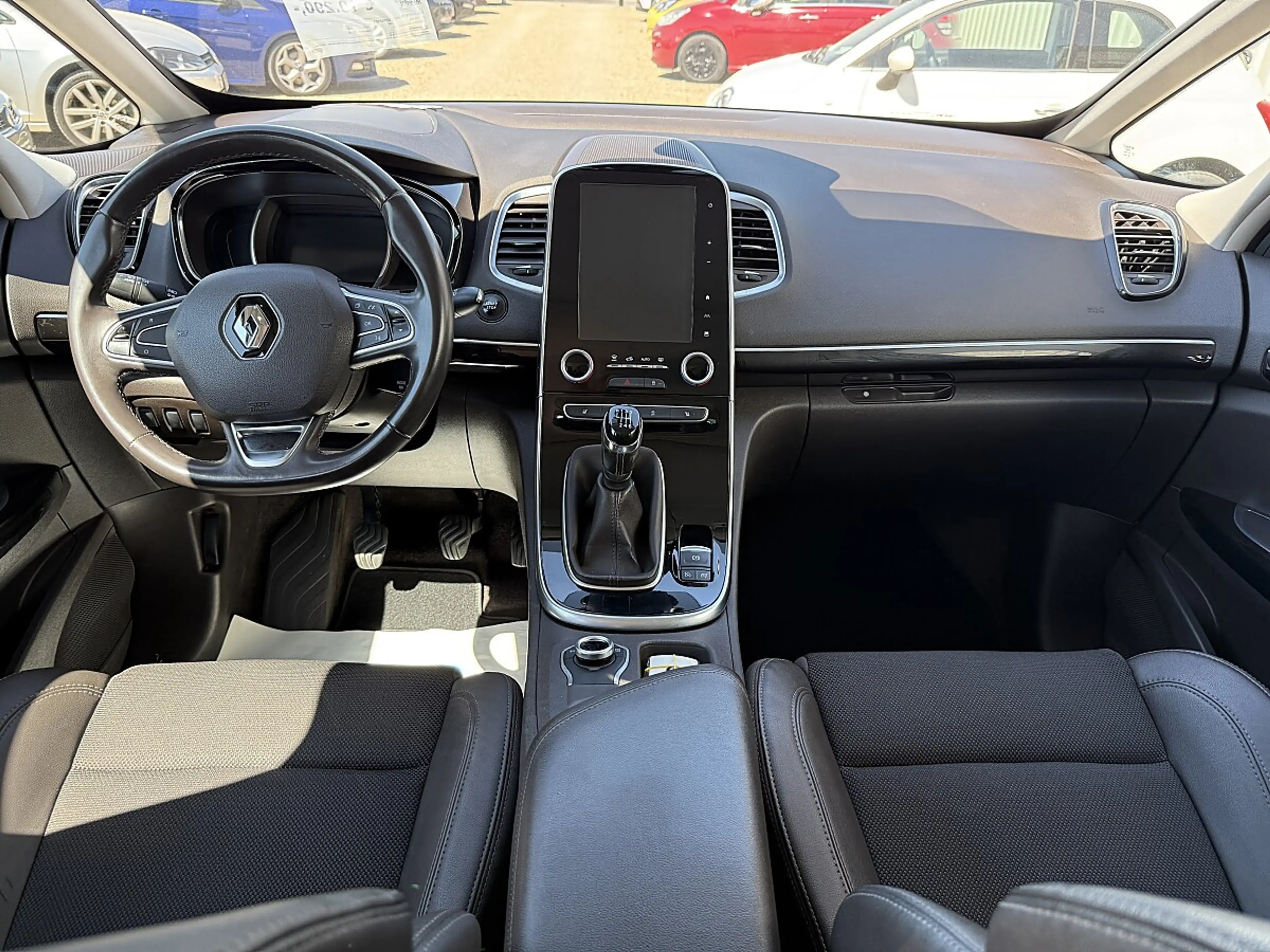 Renault Espace Intens Energy dCi 130 — photo 7