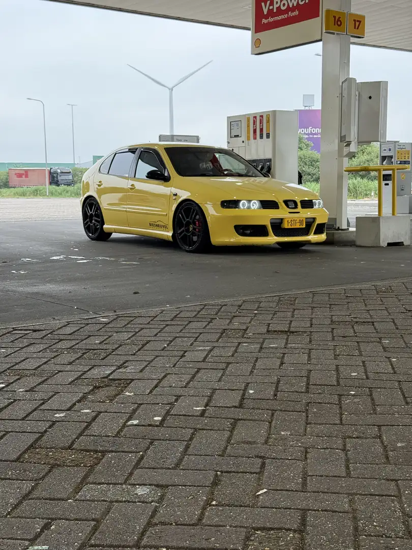 SEAT Leon 1.8-20V Cupra R Jaune - 1