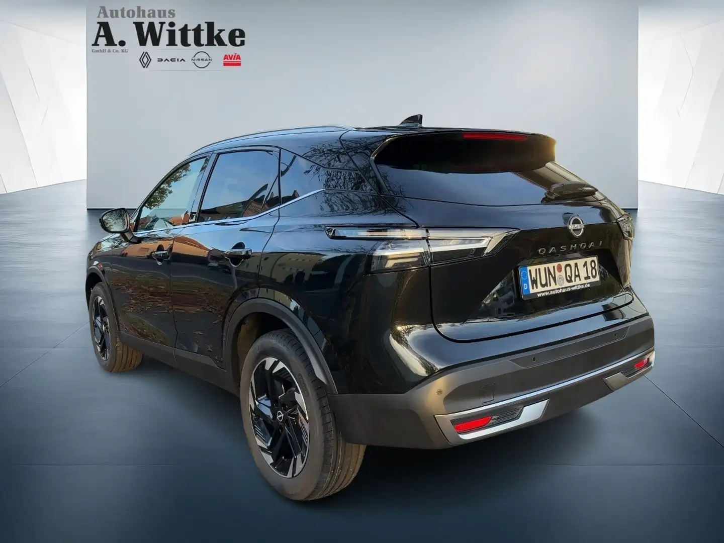 Nissan Qashqai N-Connecta 1.3 DIG-T MHEV X-Tronic4x2 Schwarz - 2