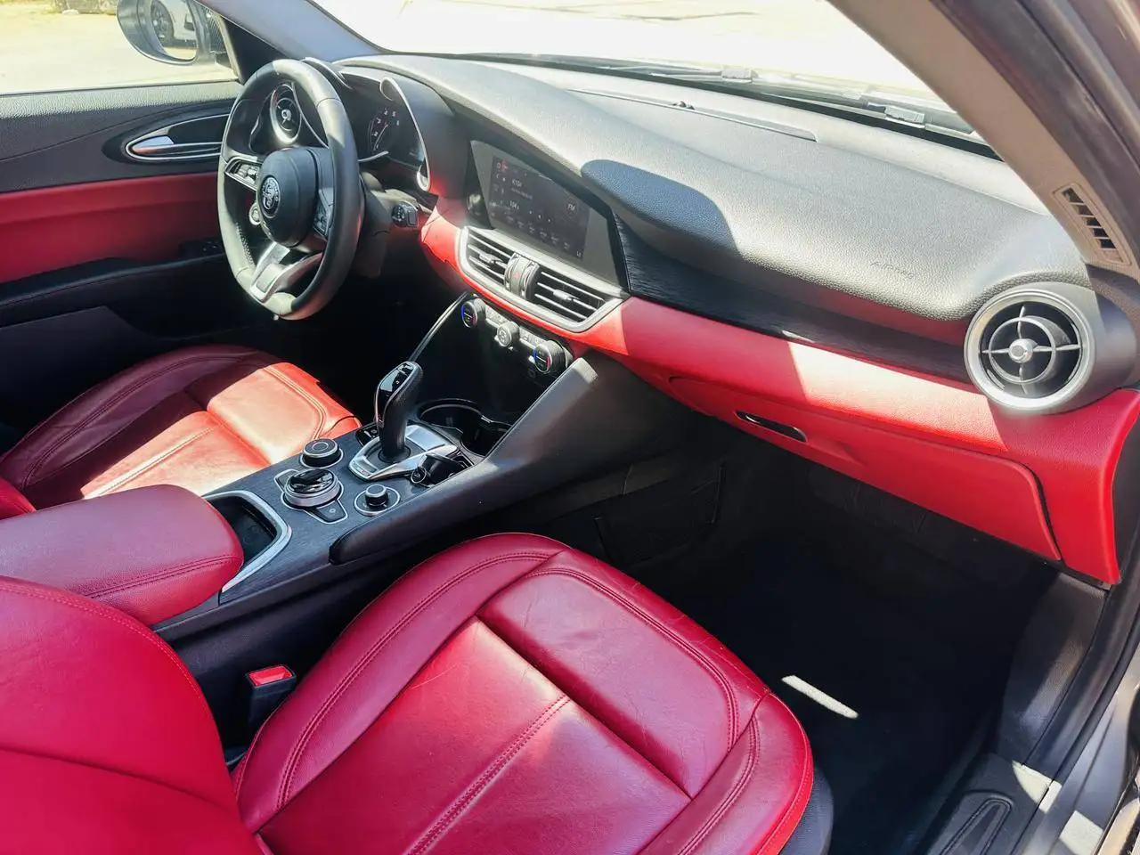 Alfa Romeo Giulia fotografie Alfa Romeo Giulia