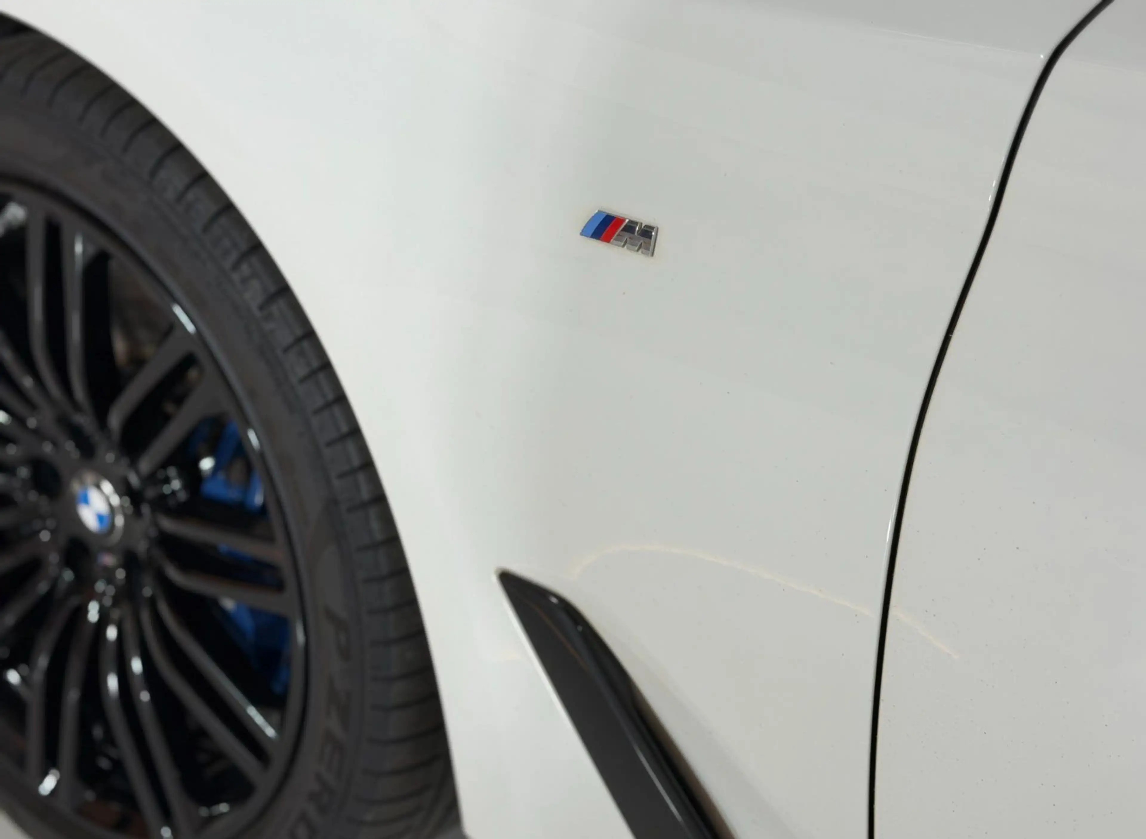 BMW 530 G30 530d M Sport — photo 13