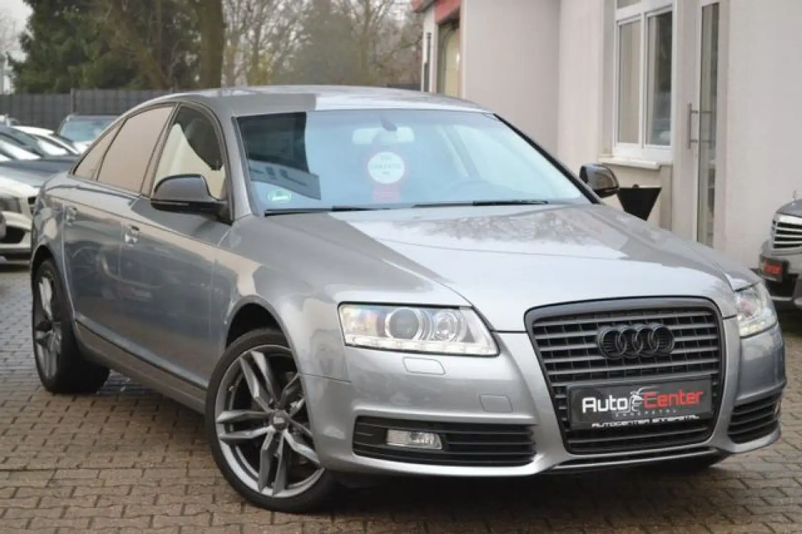 Audi A6 Lim. 2.8 FSI Multitronic *Navi*SHZ*PDC* Сірий - 2