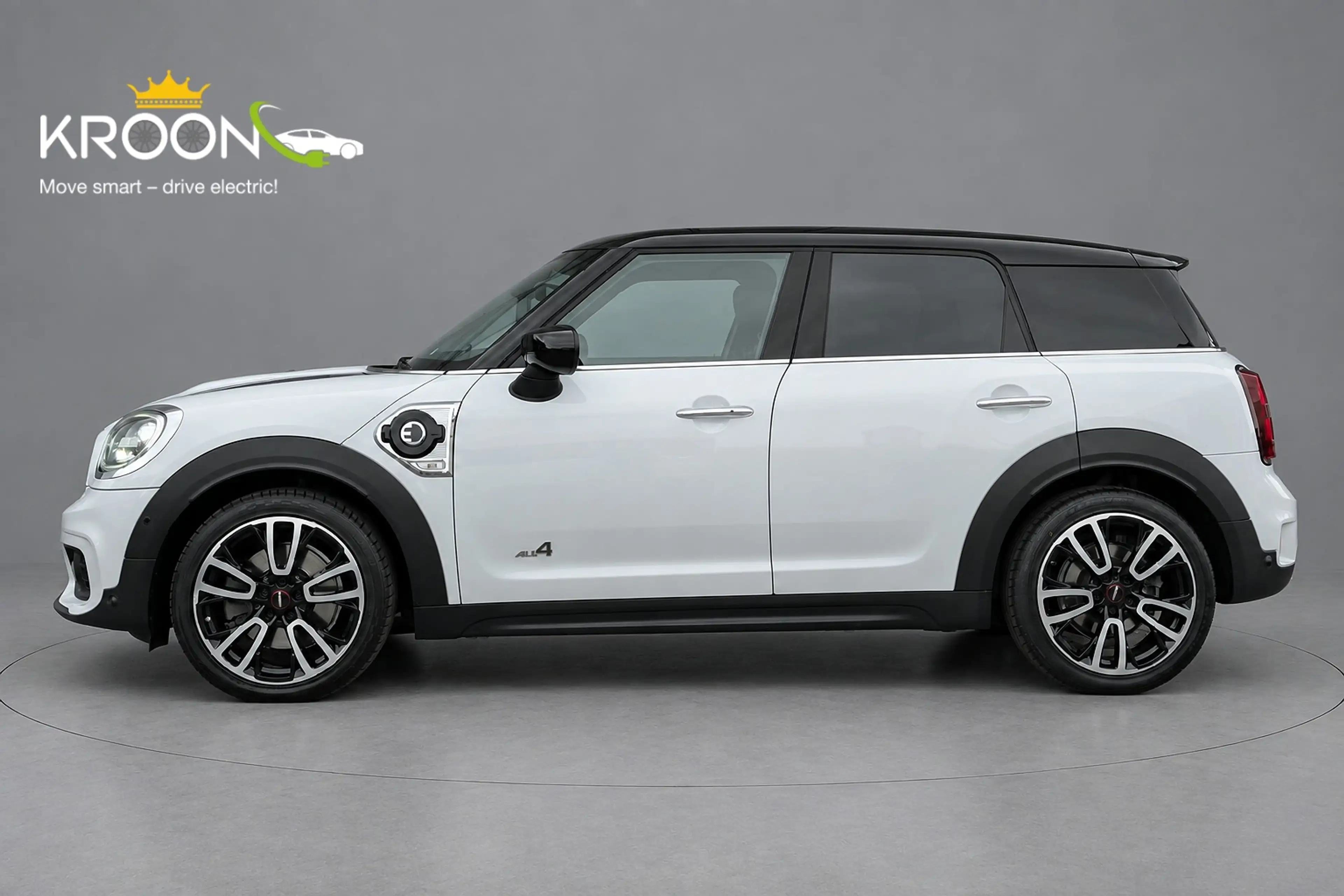 MINI Cooper SE Countryman 1.5 ALL4 PHEV Chili JCW Panorama Head-Up — photo 5
