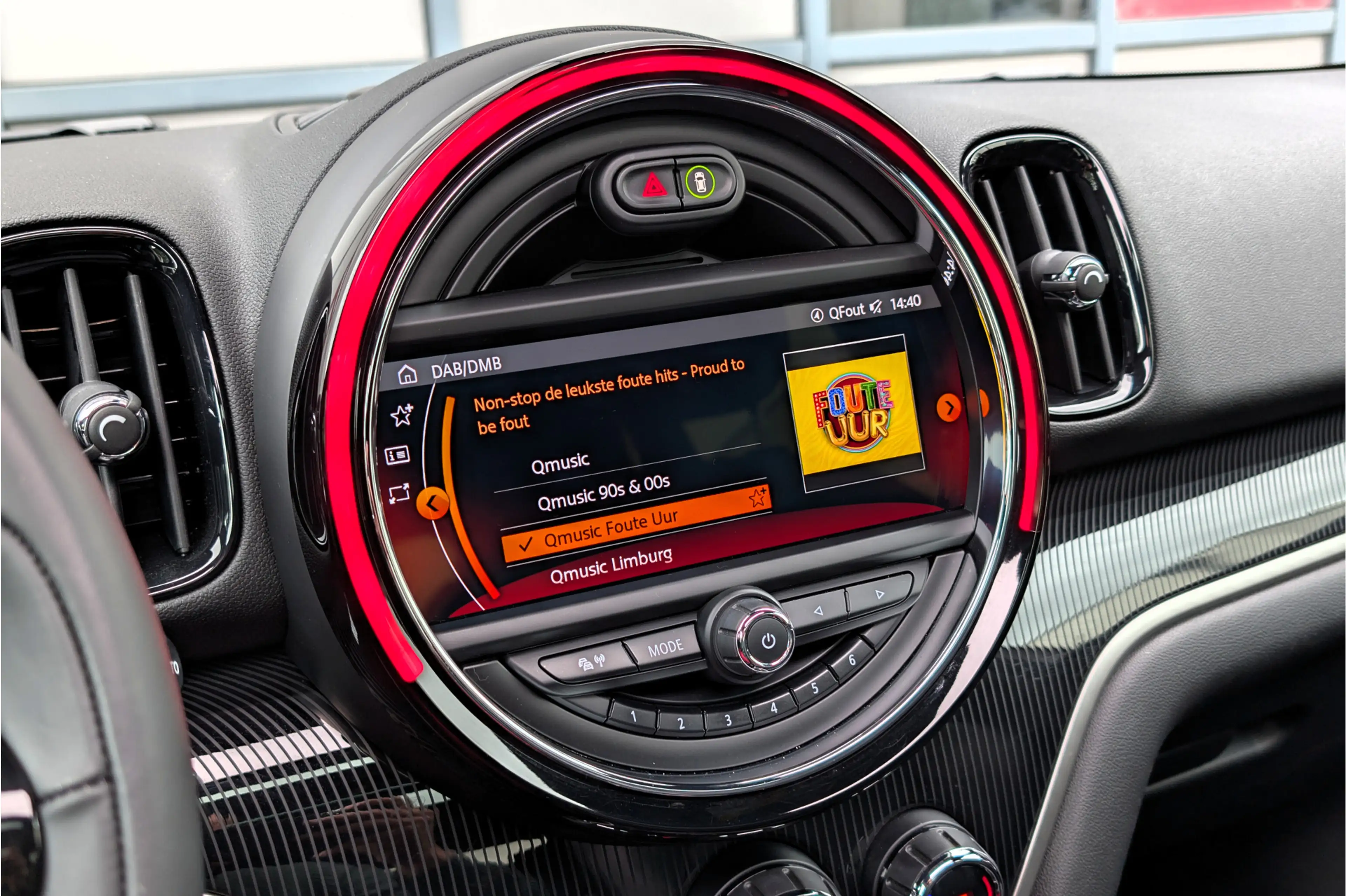 MINI Cooper SE Countryman 1.5 ALL4 PHEV Chili JCW Panorama Head-Up — photo 33
