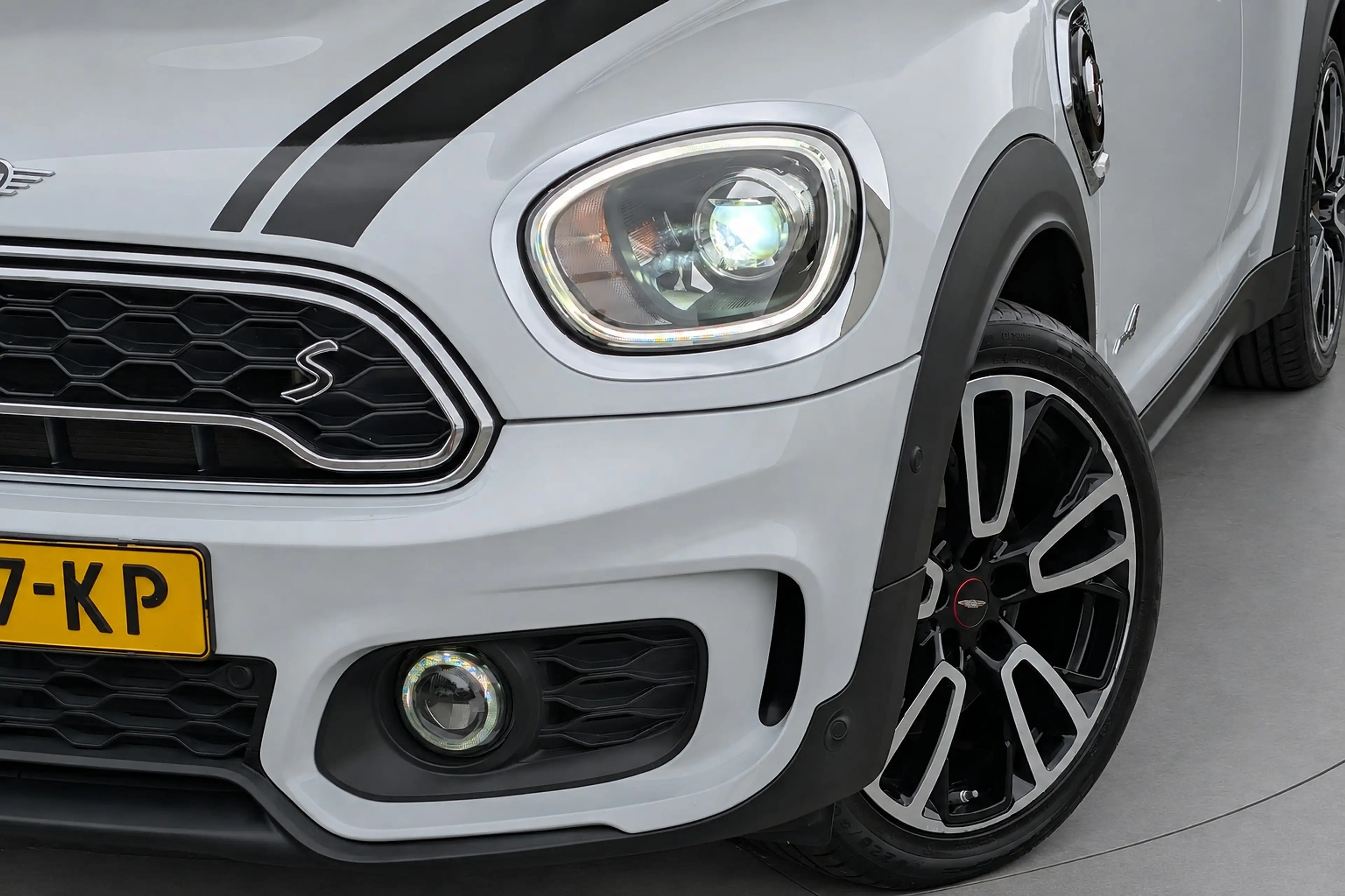 MINI Cooper SE Countryman 1.5 ALL4 PHEV Chili JCW Panorama Head-Up — photo 17