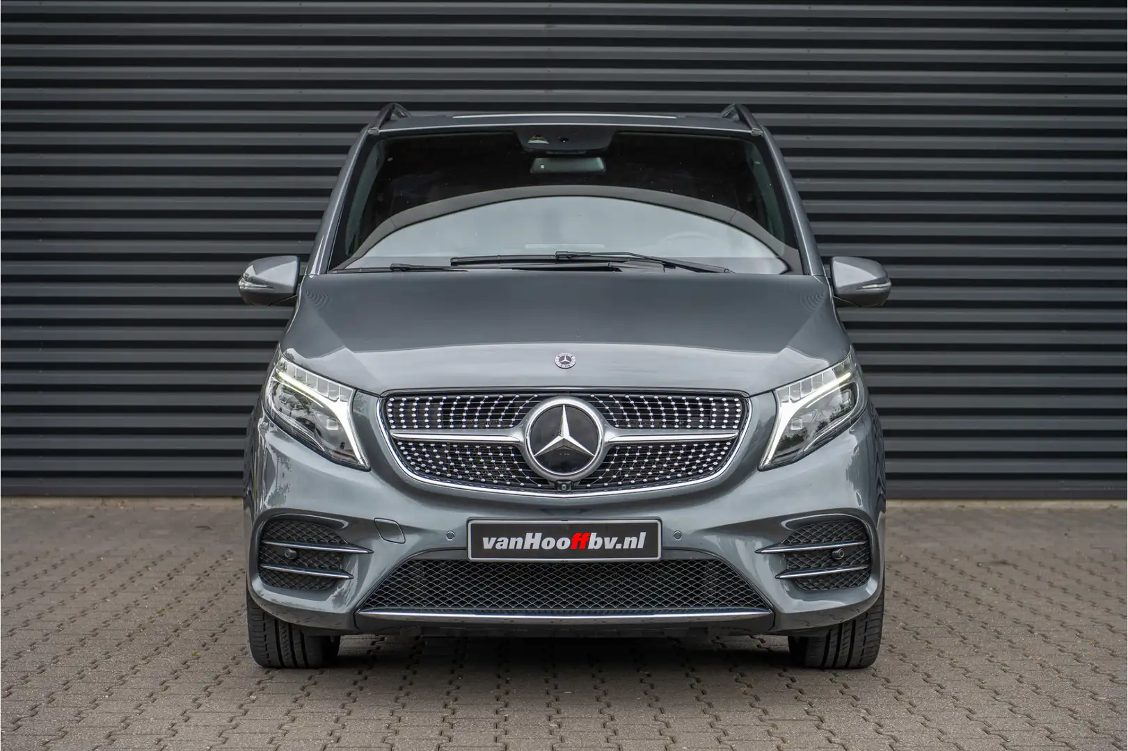 Mercedes-Benz V 300 V 300d Lang AMG-Line Rolstoel lift Grijs - 2
