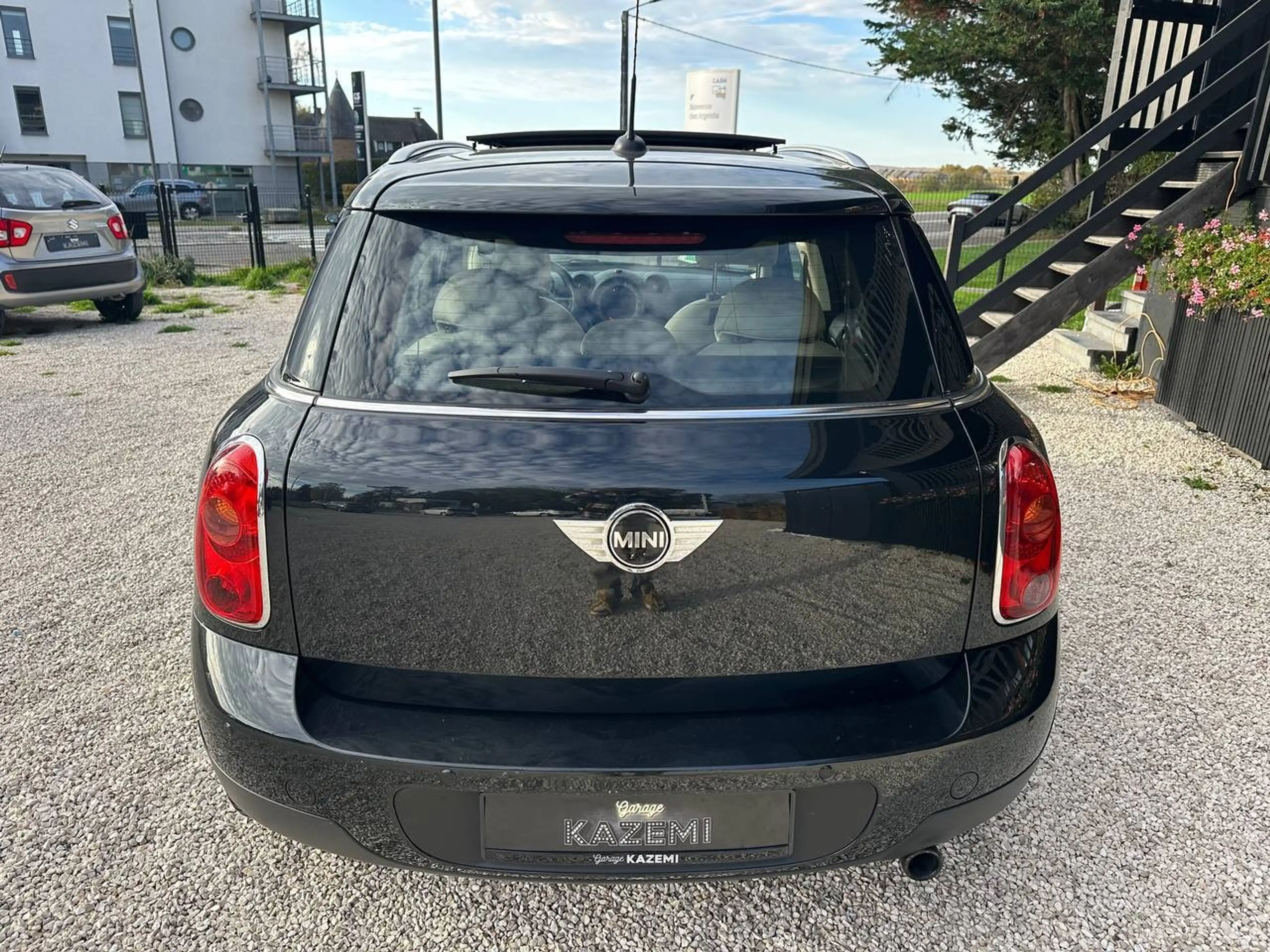 MINI One Countryman Mini Countryman 1.6i One * TOIT PANO OUVRANT!!! * — photo 7