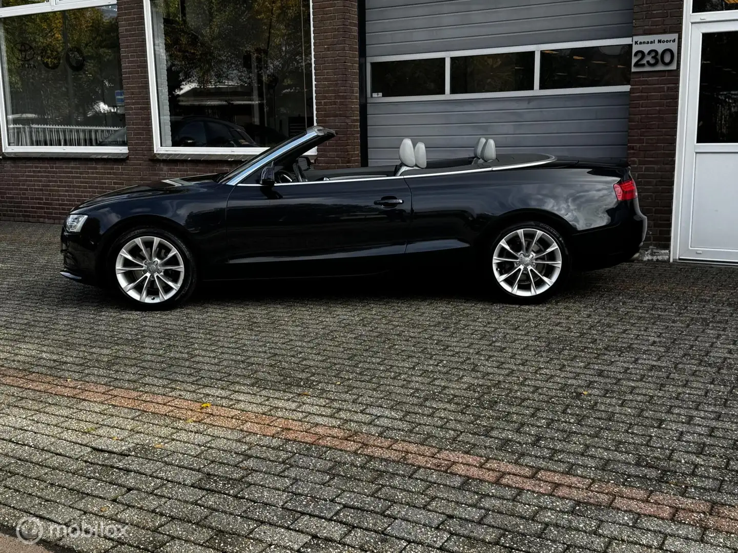 Audi A5 Cabriolet 1.8 TFSI LEDER/ECC-AIRCO/CRUISE/PDC Blauw - 2