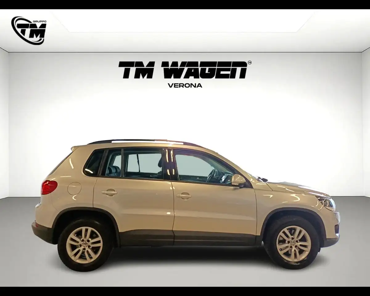 2012 Volkswagen Tiguan 2.0 TDI Plus 110 CV Trend & Fun BlueMotion Tech., photograph 6