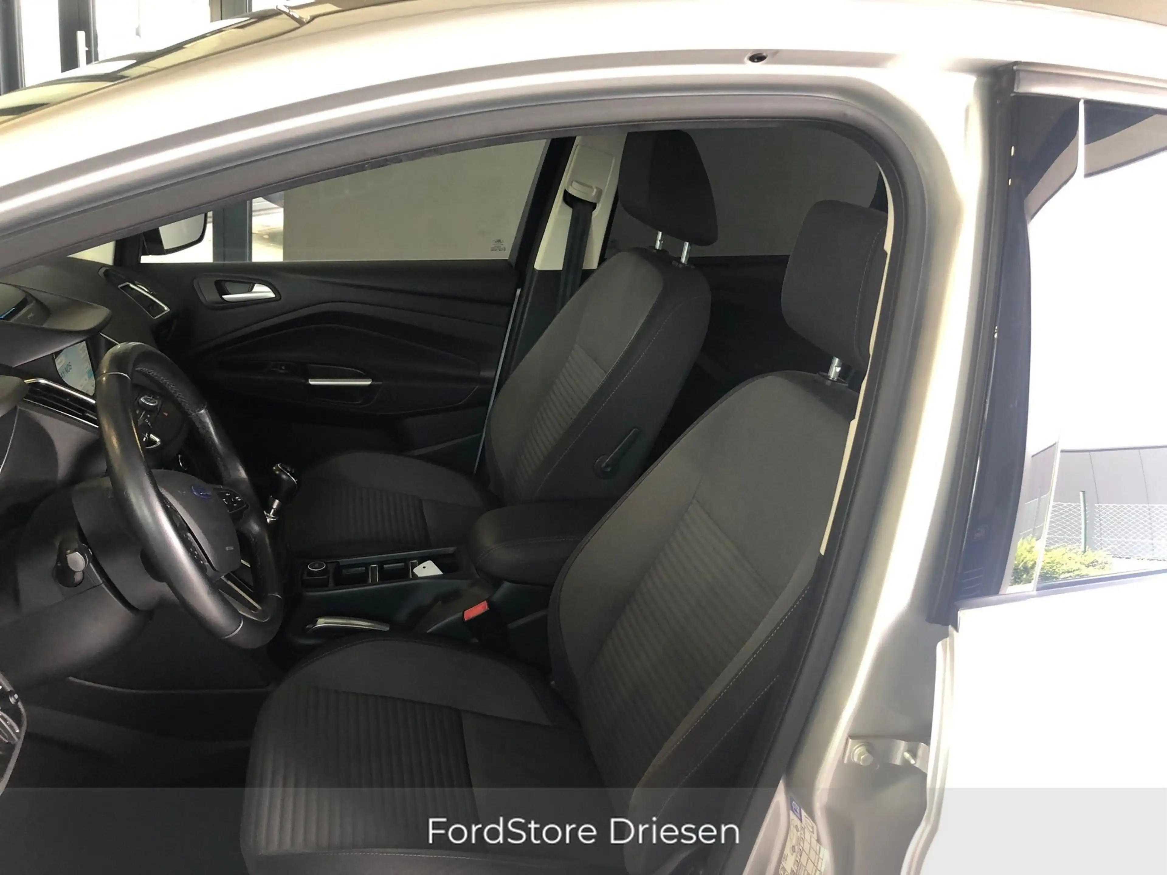 Ford C-Max EcoBoost Titanium 1.0i 125pk BIJ DRIESEN BREE 089/461610 — photo 6