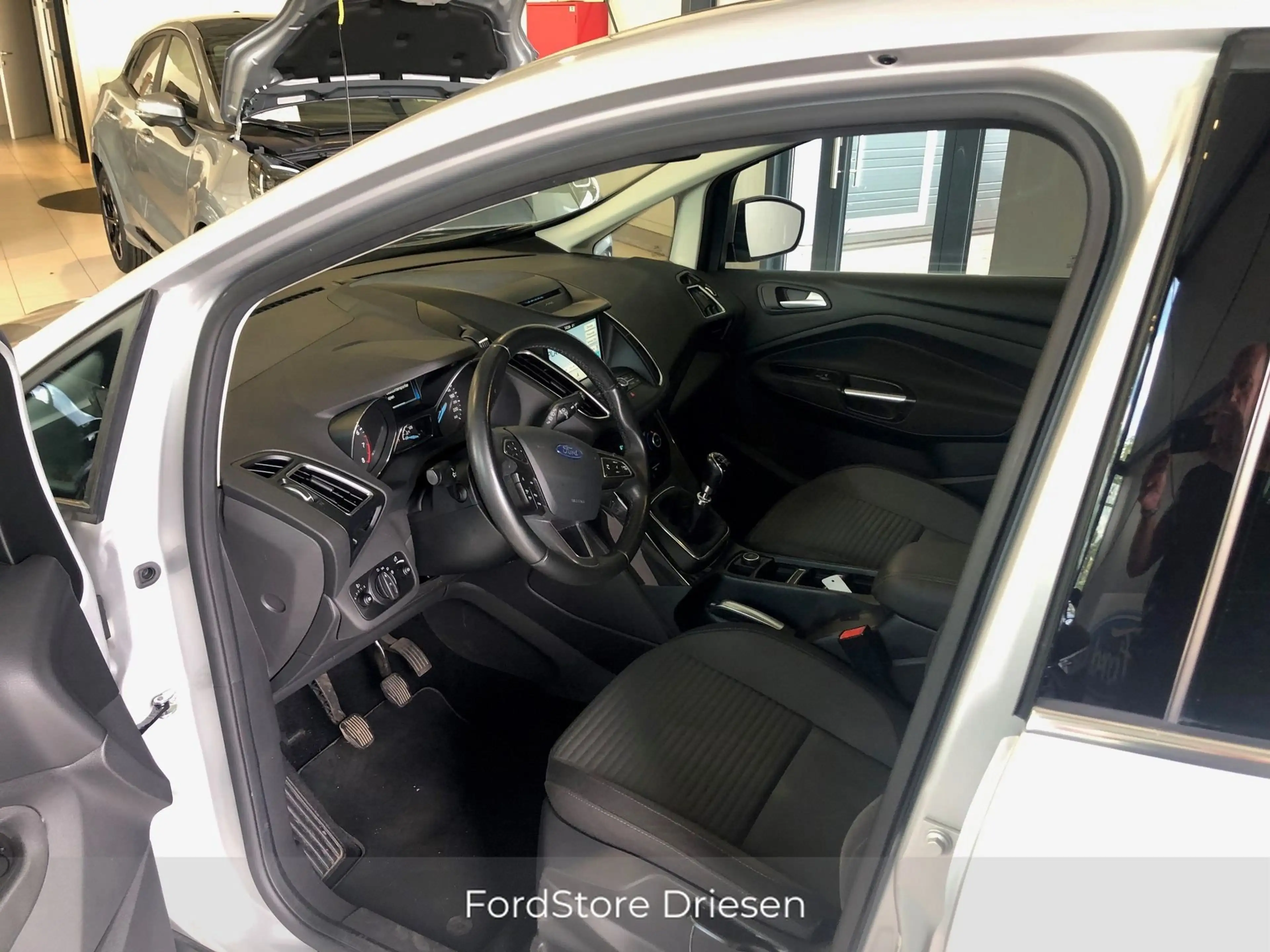 Ford C-Max EcoBoost Titanium 1.0i 125pk BIJ DRIESEN BREE 089/461610 — photo 5
