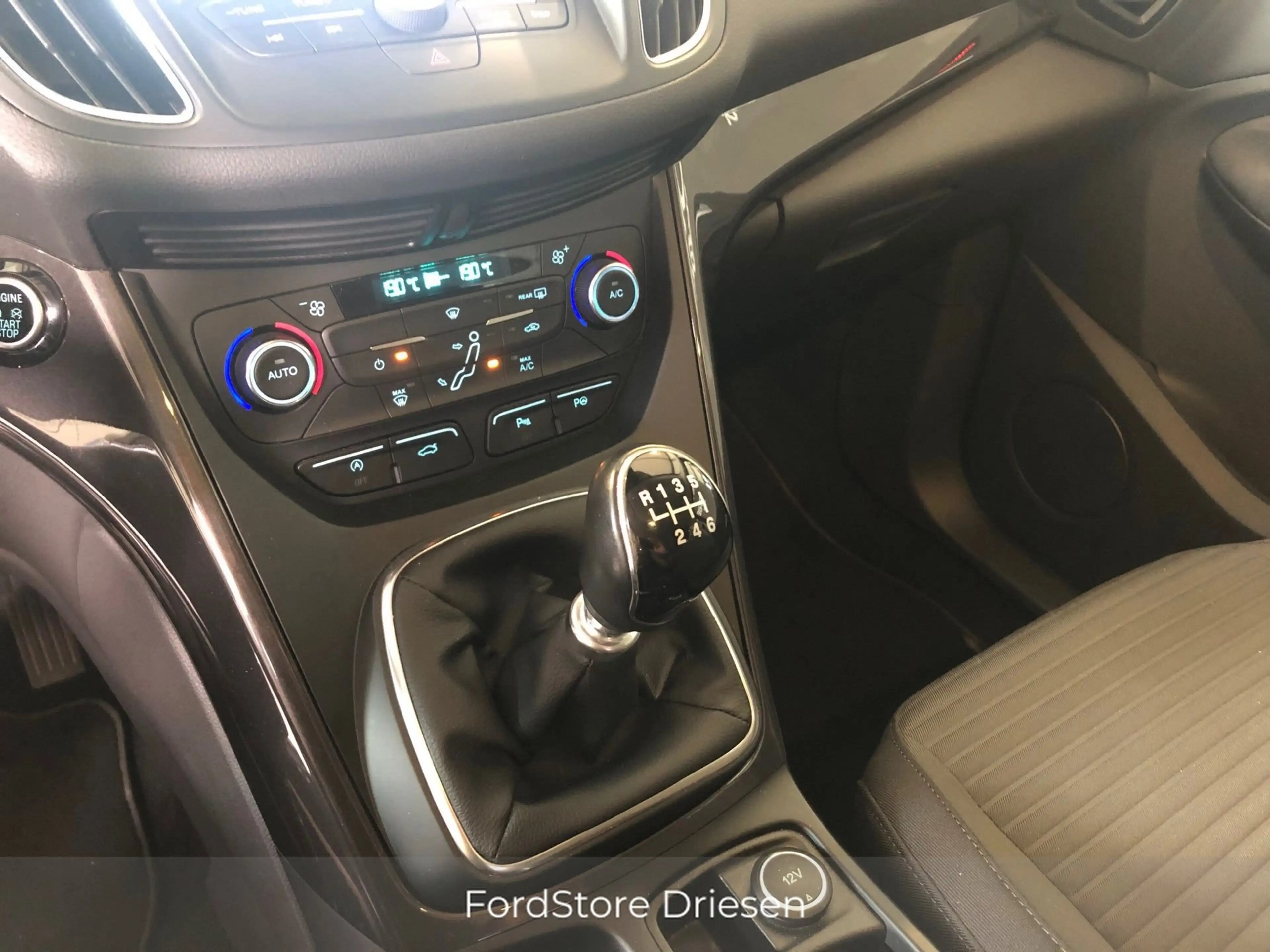 Ford C-Max EcoBoost Titanium 1.0i 125pk BIJ DRIESEN BREE 089/461610 — photo 9