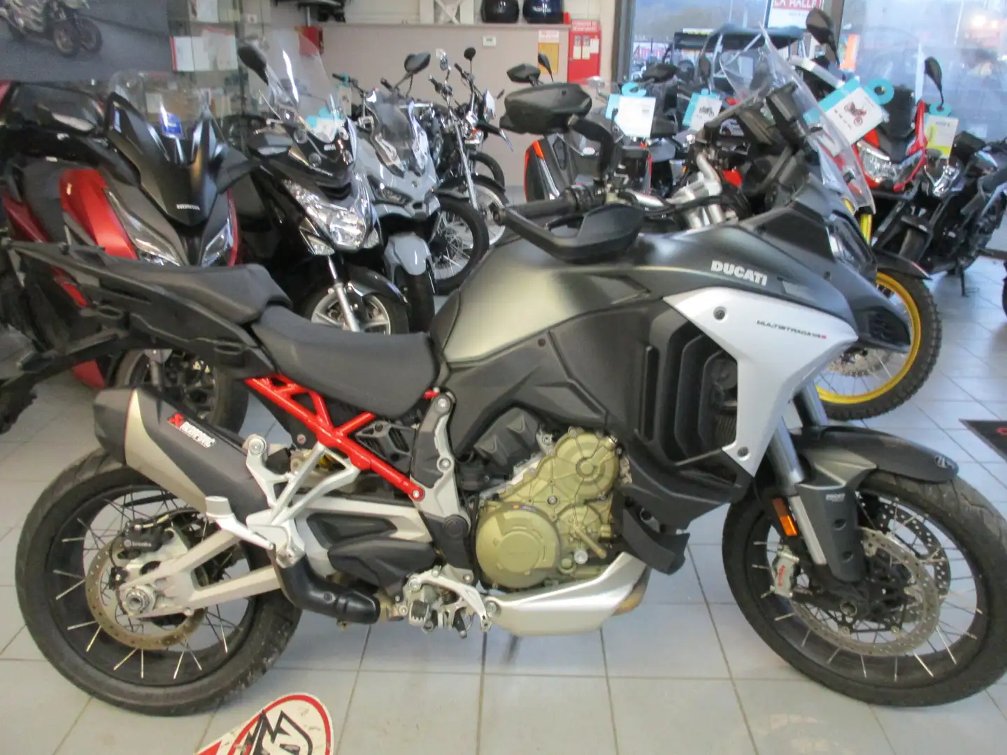 Ducati Multistrada V4 S Gri - 1