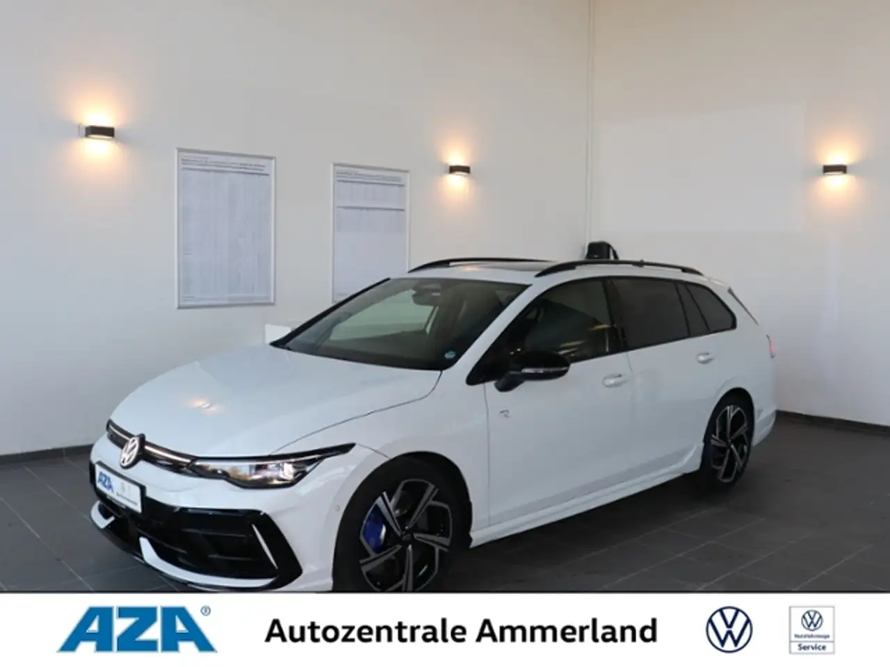 Volkswagen Golf Variant VIII Variant R 2.0 TSI*BLACKSTYLE*DSG*ALLRAD*AHK*