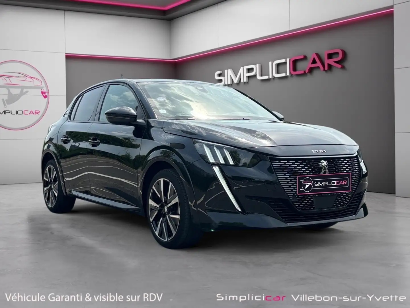 Peugeot 208 GT Line Zwart - 1