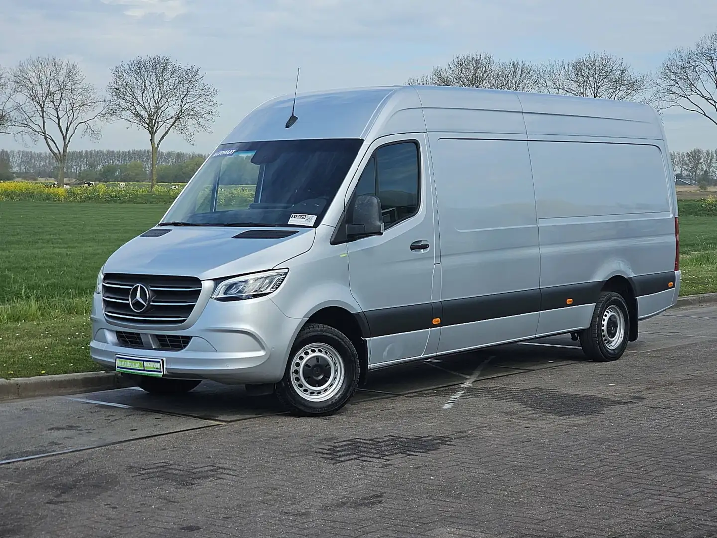 Mercedes-Benz Sprinter 316 L3H2 Maxi LED Autom. Argent - 2
