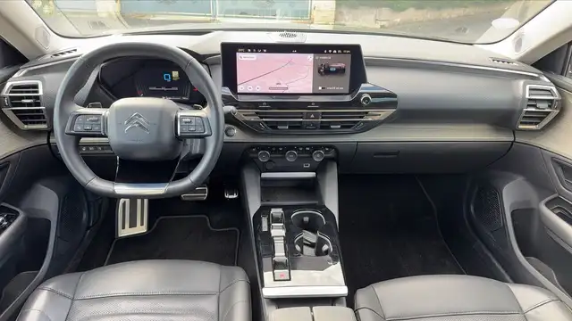Citroen C5 X view 11