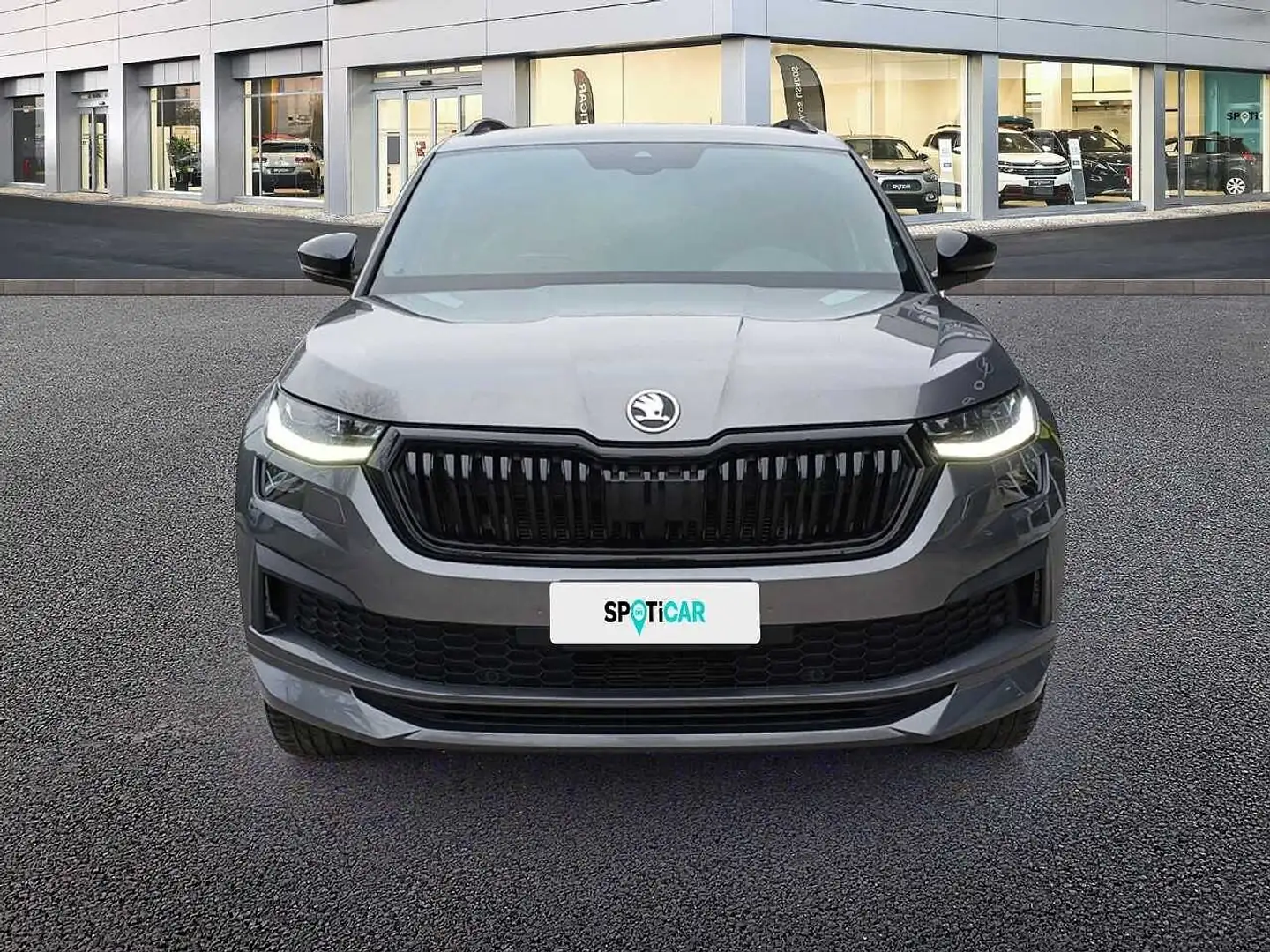 Skoda Kodiaq 1ª serie 2.0 TSI 4x4 DSG 7 posti Sportline Gris - 2