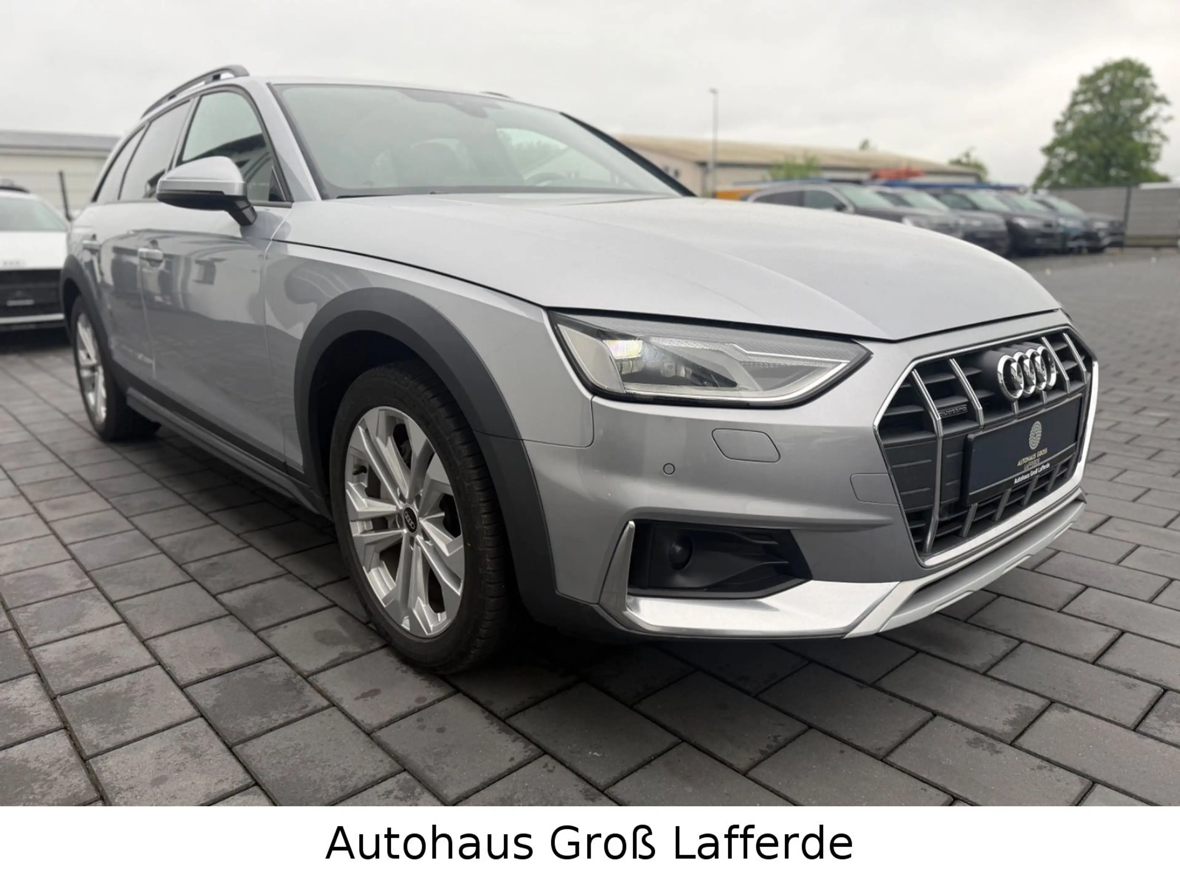 Audi A4 allroad quattro 40 TDI AHK SHZ VC Leder — photo 3