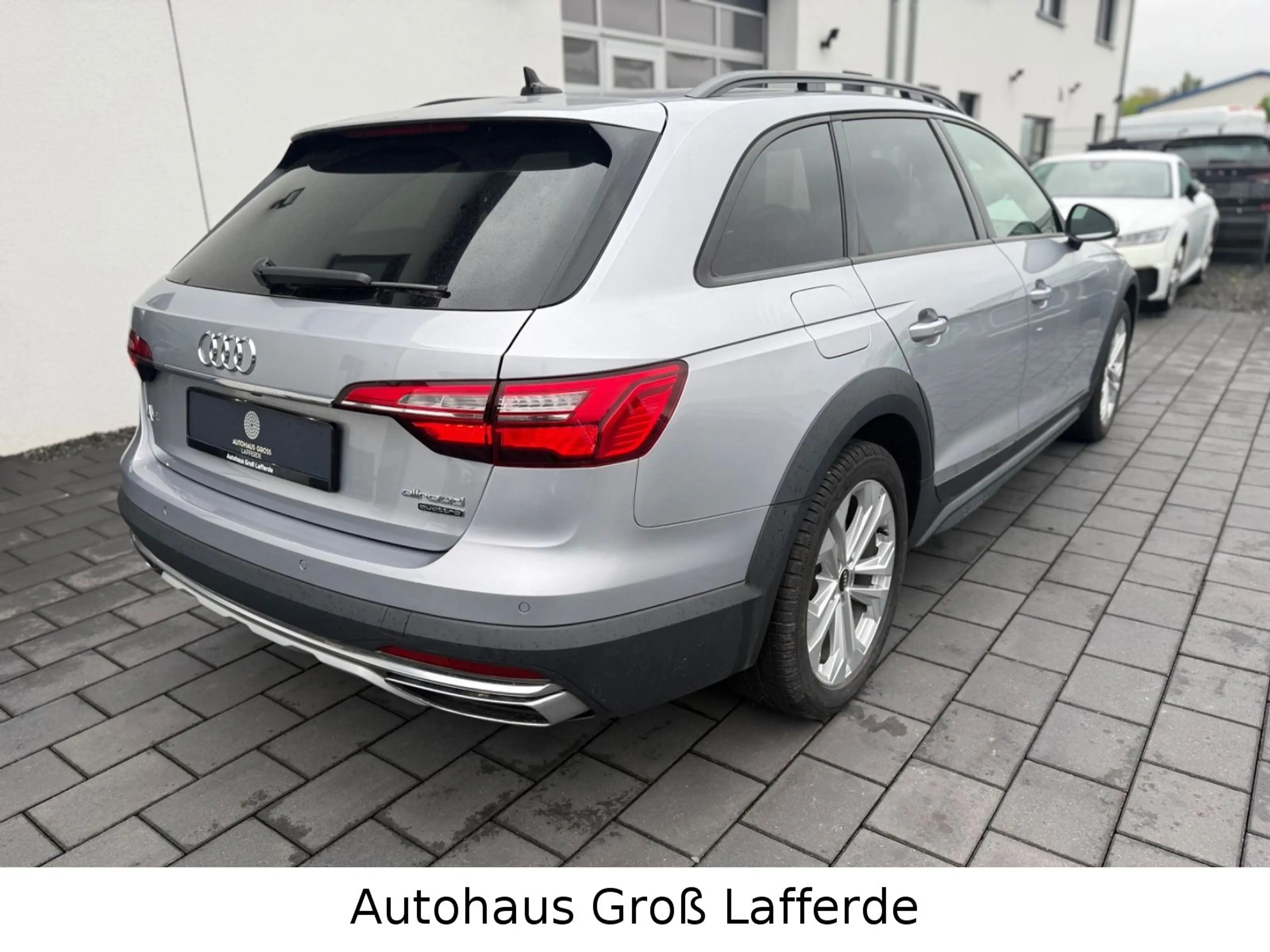 Audi A4 allroad quattro 40 TDI AHK SHZ VC Leder — photo 6