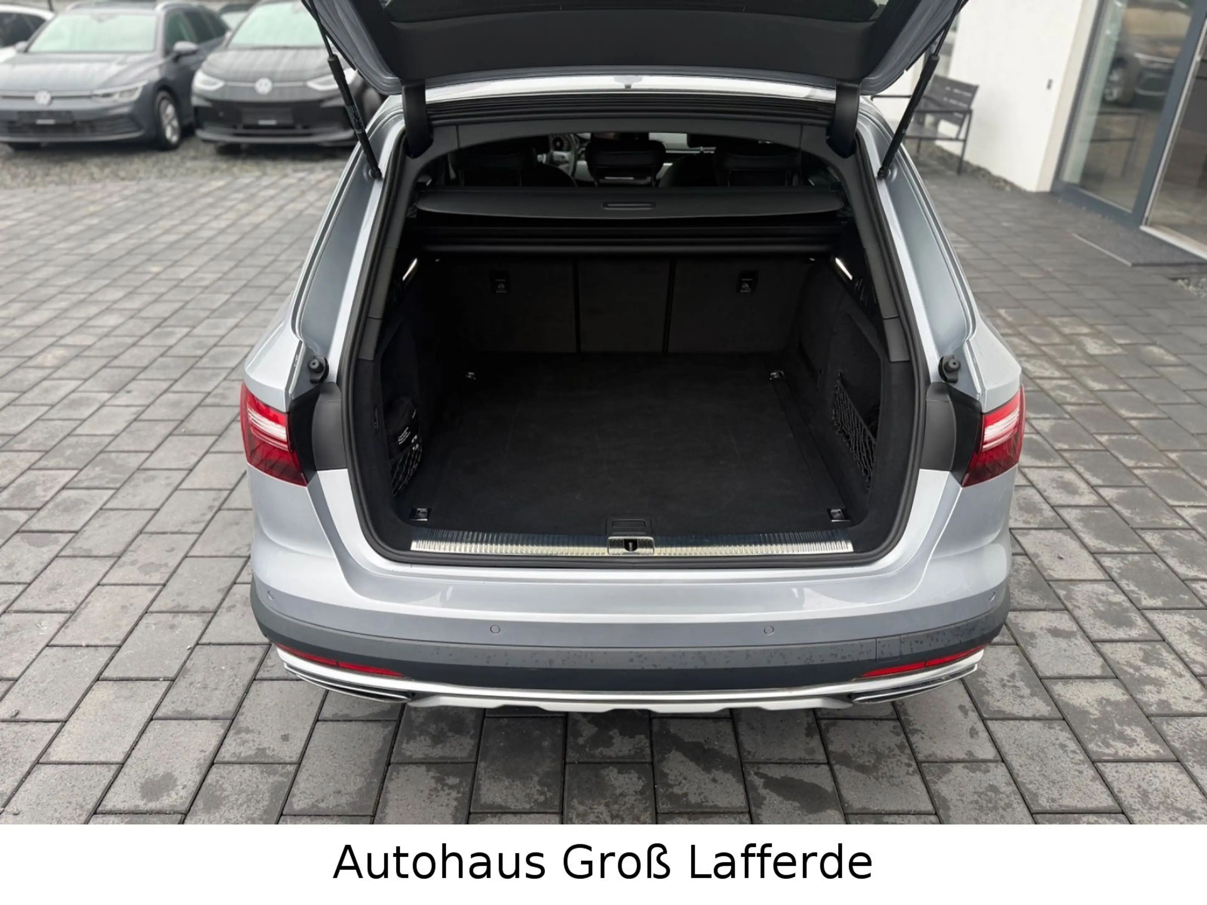 Audi A4 allroad quattro 40 TDI AHK SHZ VC Leder — photo 9