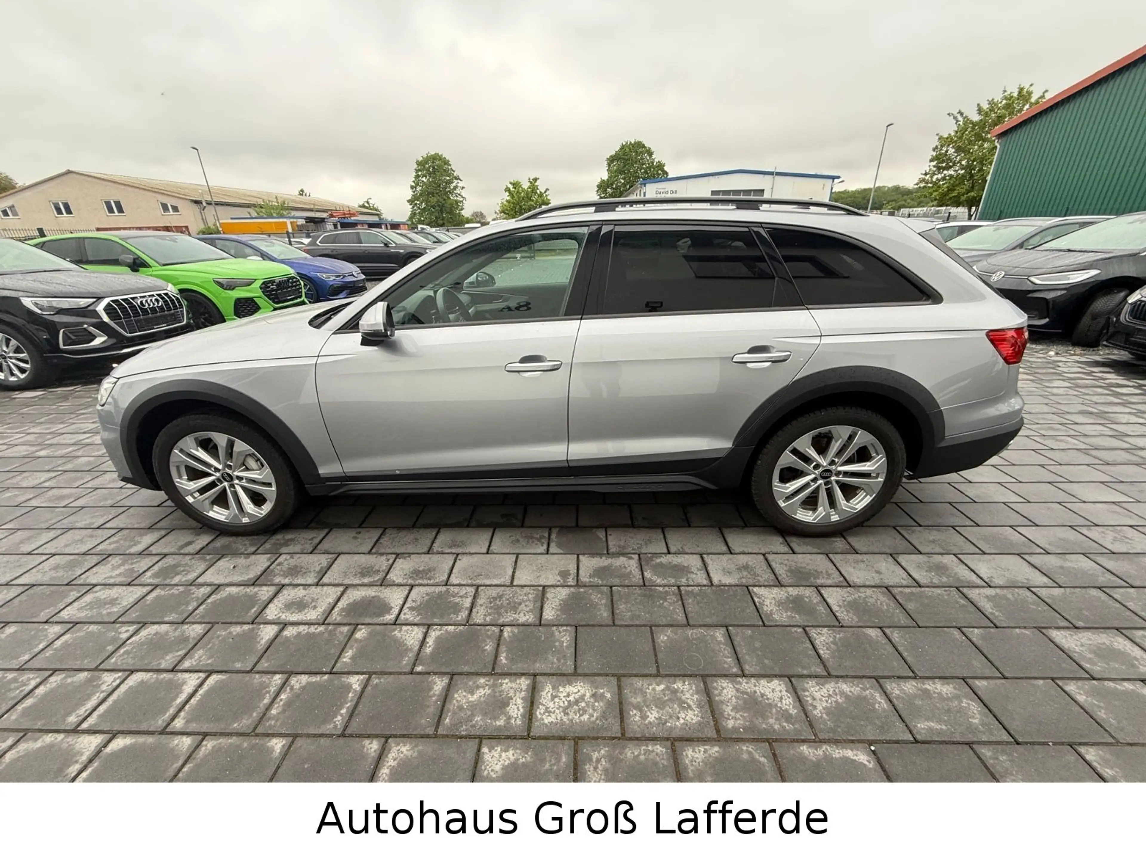 Audi A4 allroad quattro 40 TDI AHK SHZ VC Leder — photo 5