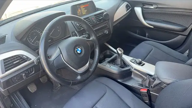 BMW 1 Series view 8