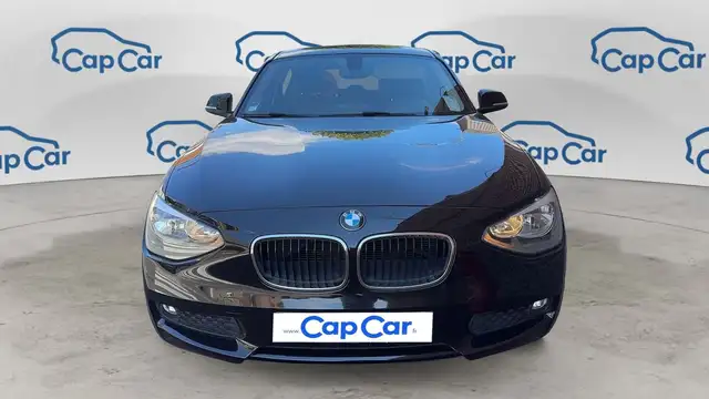 BMW 1 Series view 5