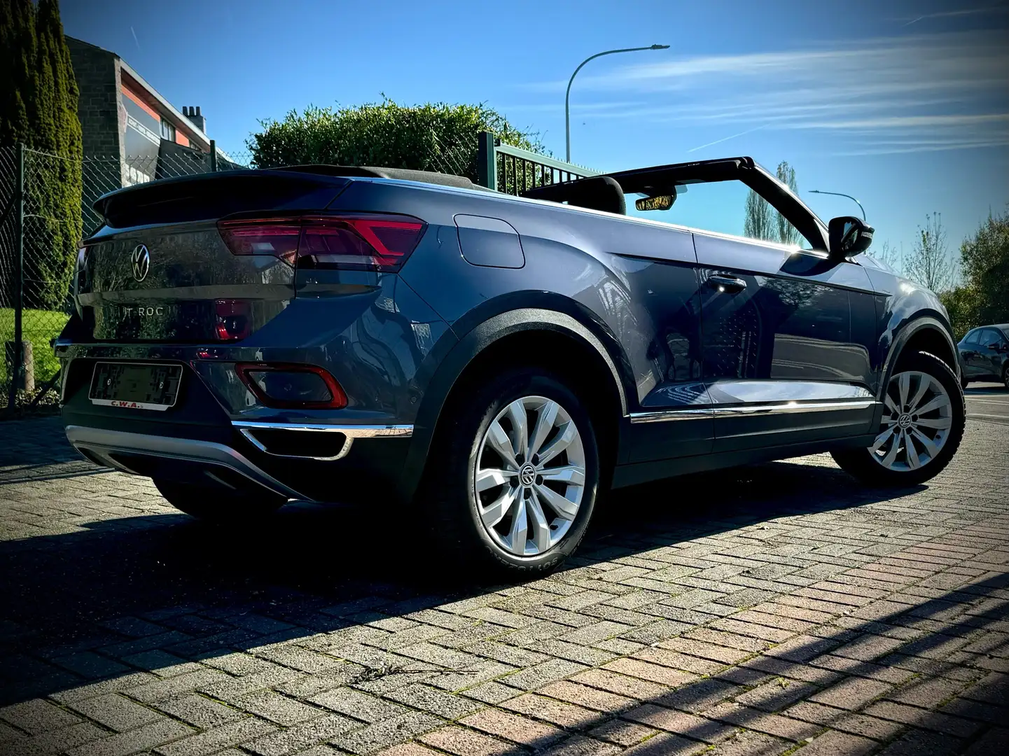 Volkswagen T-Roc Cabriolet 1.5 TSI Style DSG (EU6AP) Grijs - 2