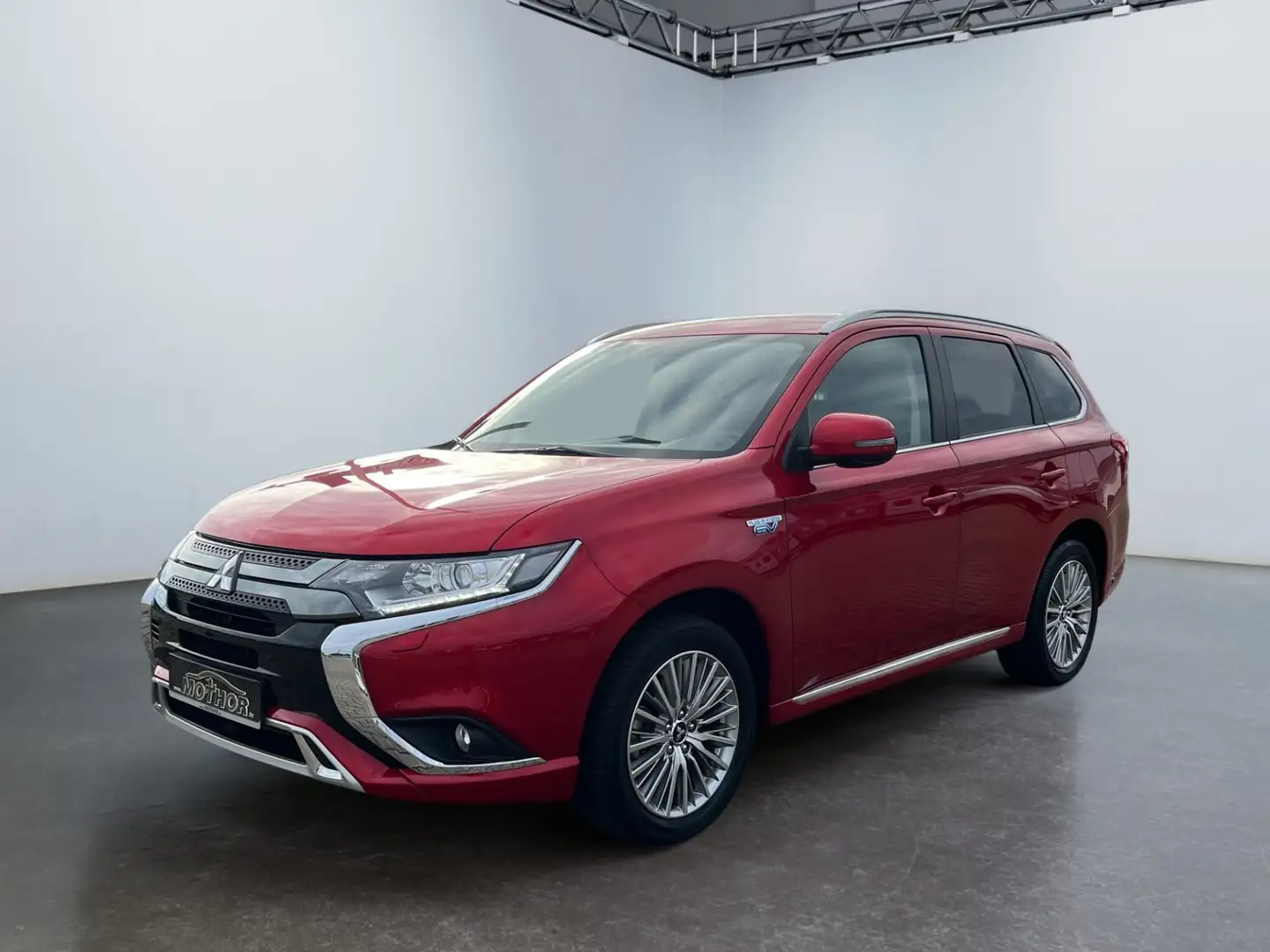 Mitsubishi Outlander Basis Spirit 2.4 PHEV Navigationssystem Rot - 2