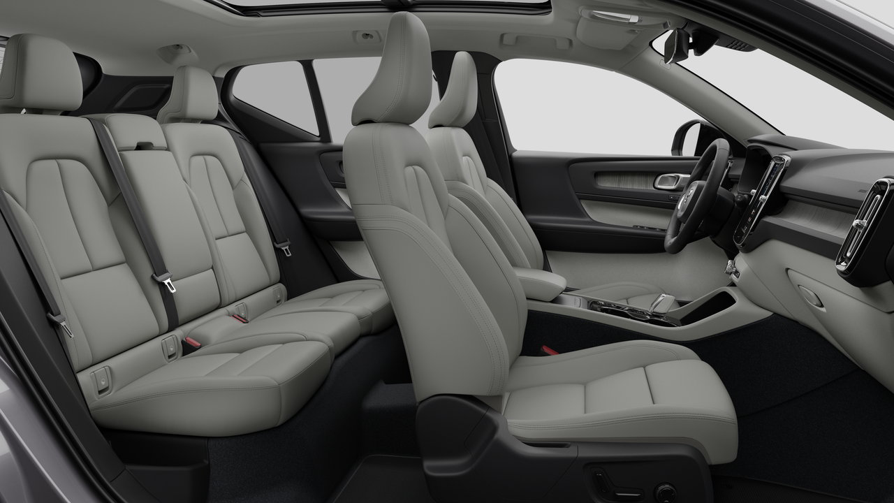 2026 Volvo XC40 Plus (Dark Theme) thumb 13