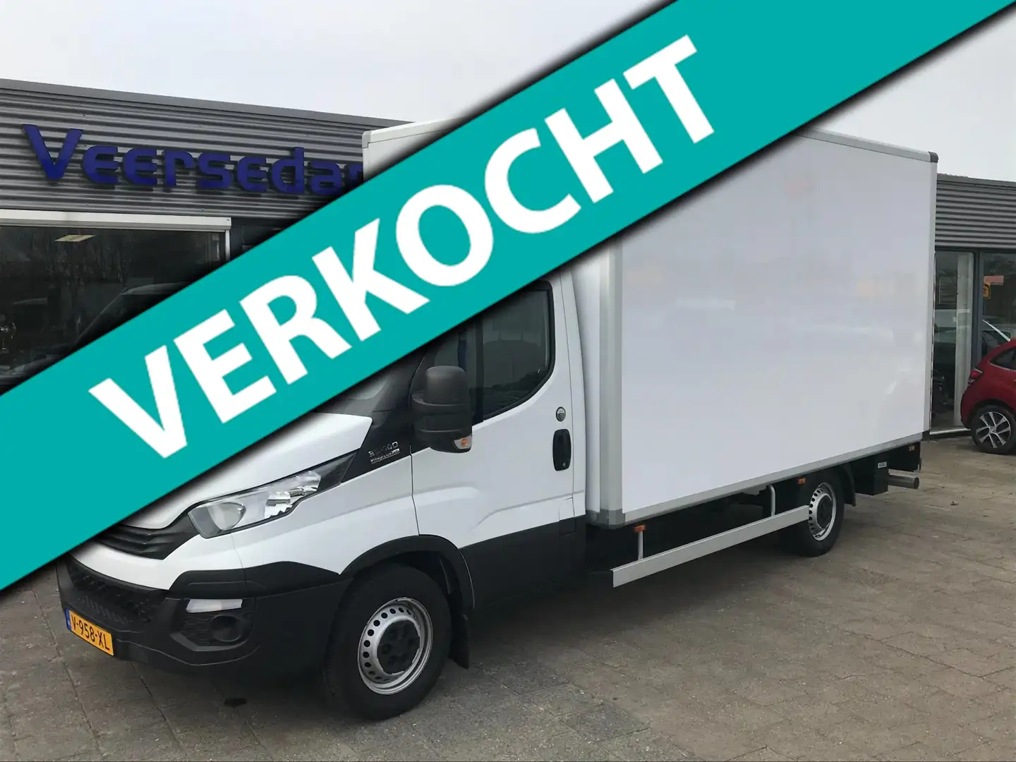 Iveco Daily 35S14V 2.3 410 H3 Automaat meubelbak, laadklep, ai Wit - 1