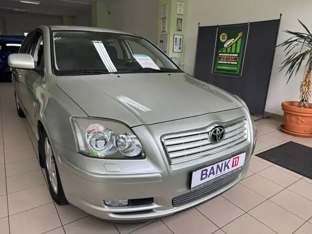 Toyota Avensis 1.8-l-VVT-i C, HU neu!