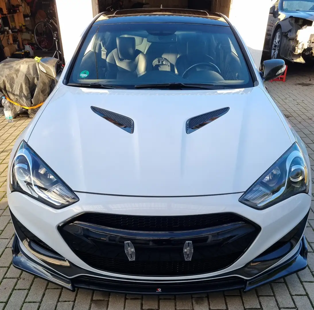 Hyundai Genesis Coupe Genesis Coupé 3.8 R-Spec – Sondermodell SOUNDCHECK - 1