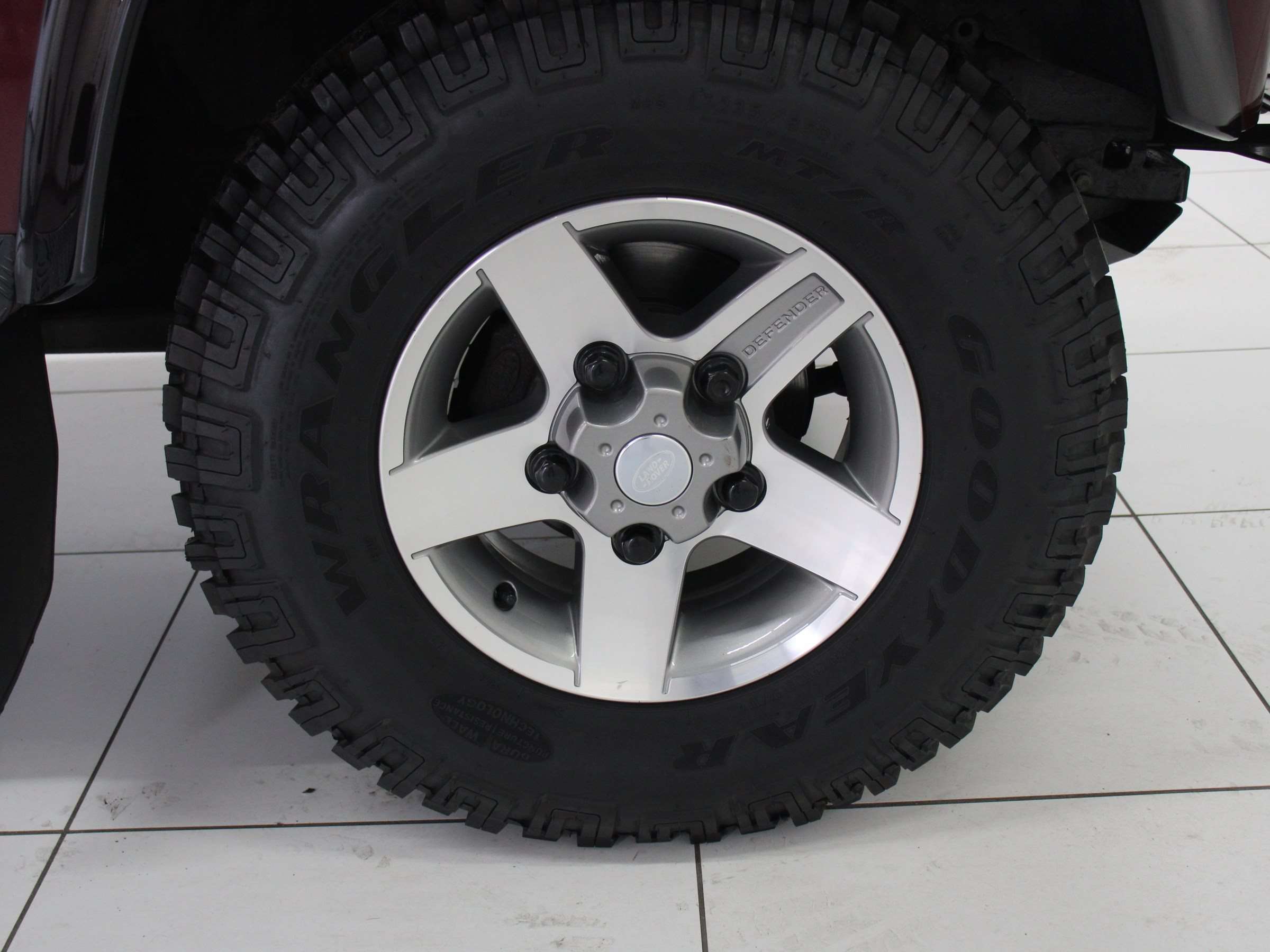 Land Rover Defender