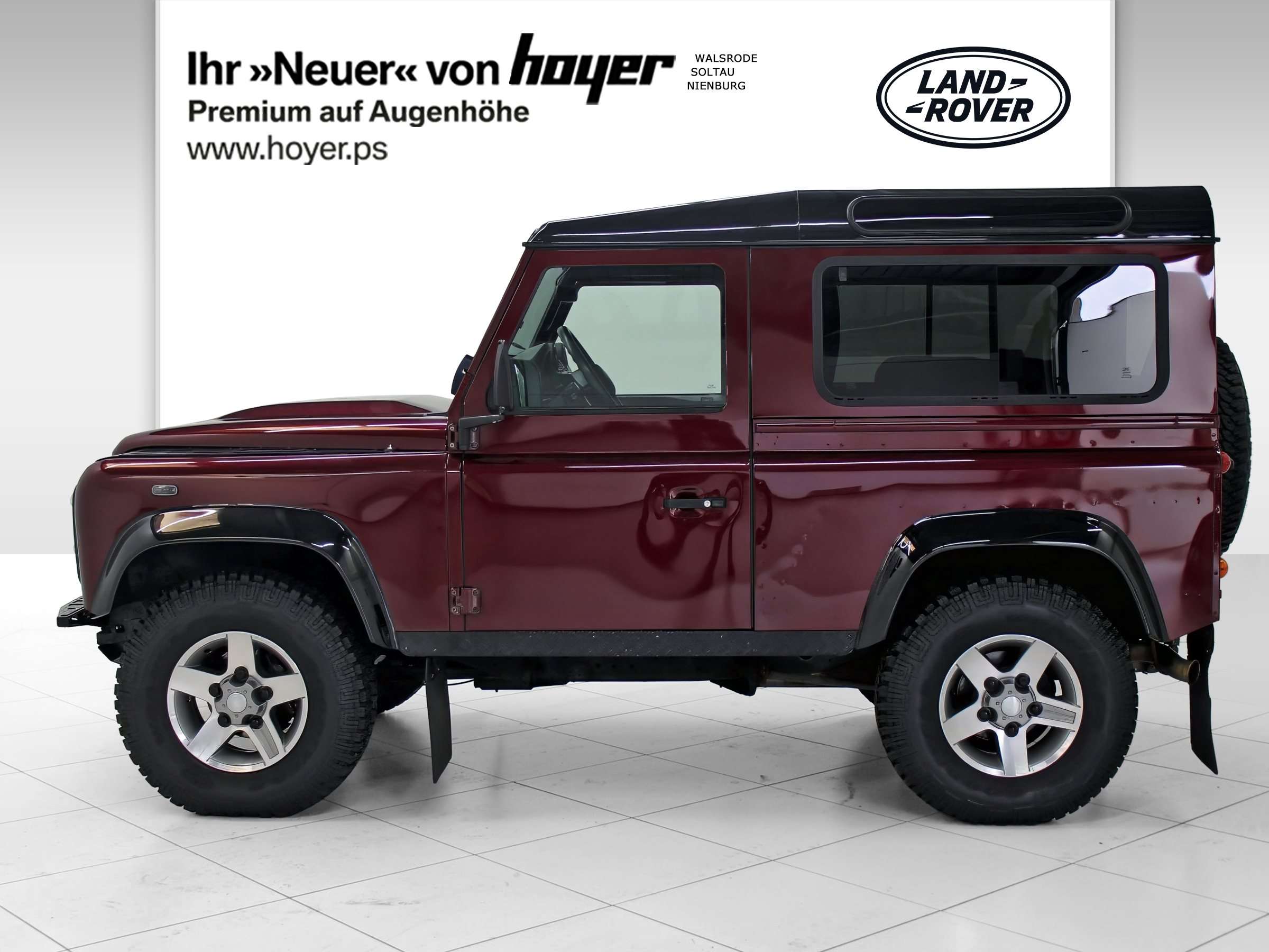 Land Rover Defender