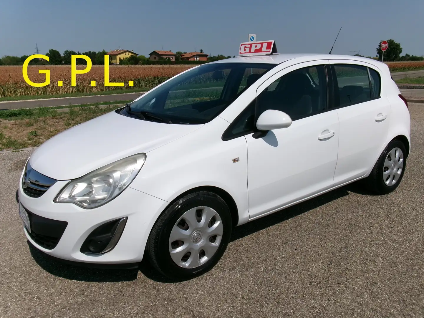 Opel Corsa Corsa IV 2010 5p 1.2 Ecotec Gpl-tech 85cv Blanc - 1